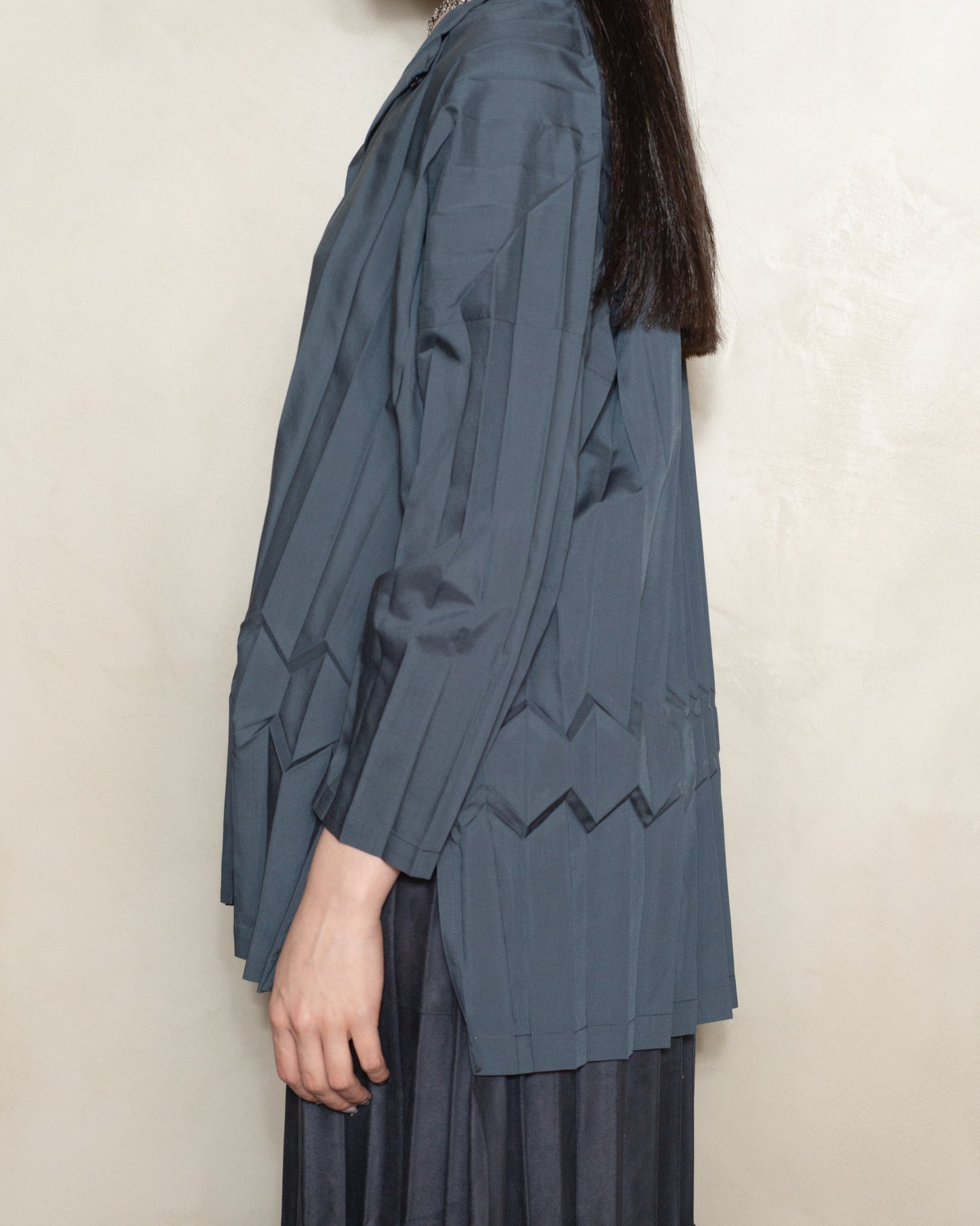 Charcoal Cube Pleat Top