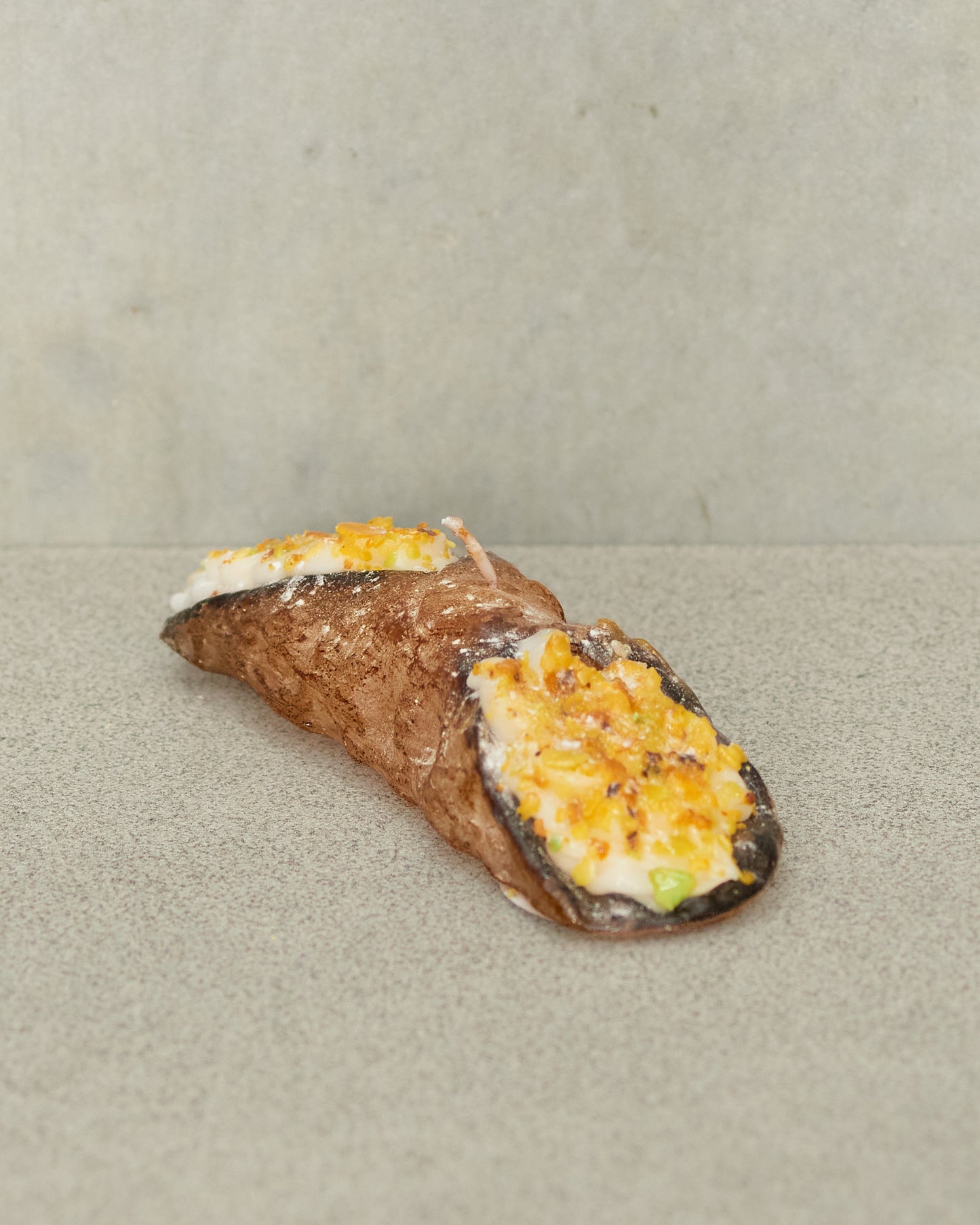 Cannolo Candle