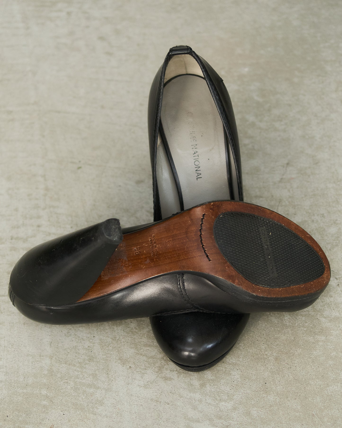 Costume National Black Leather Pumps