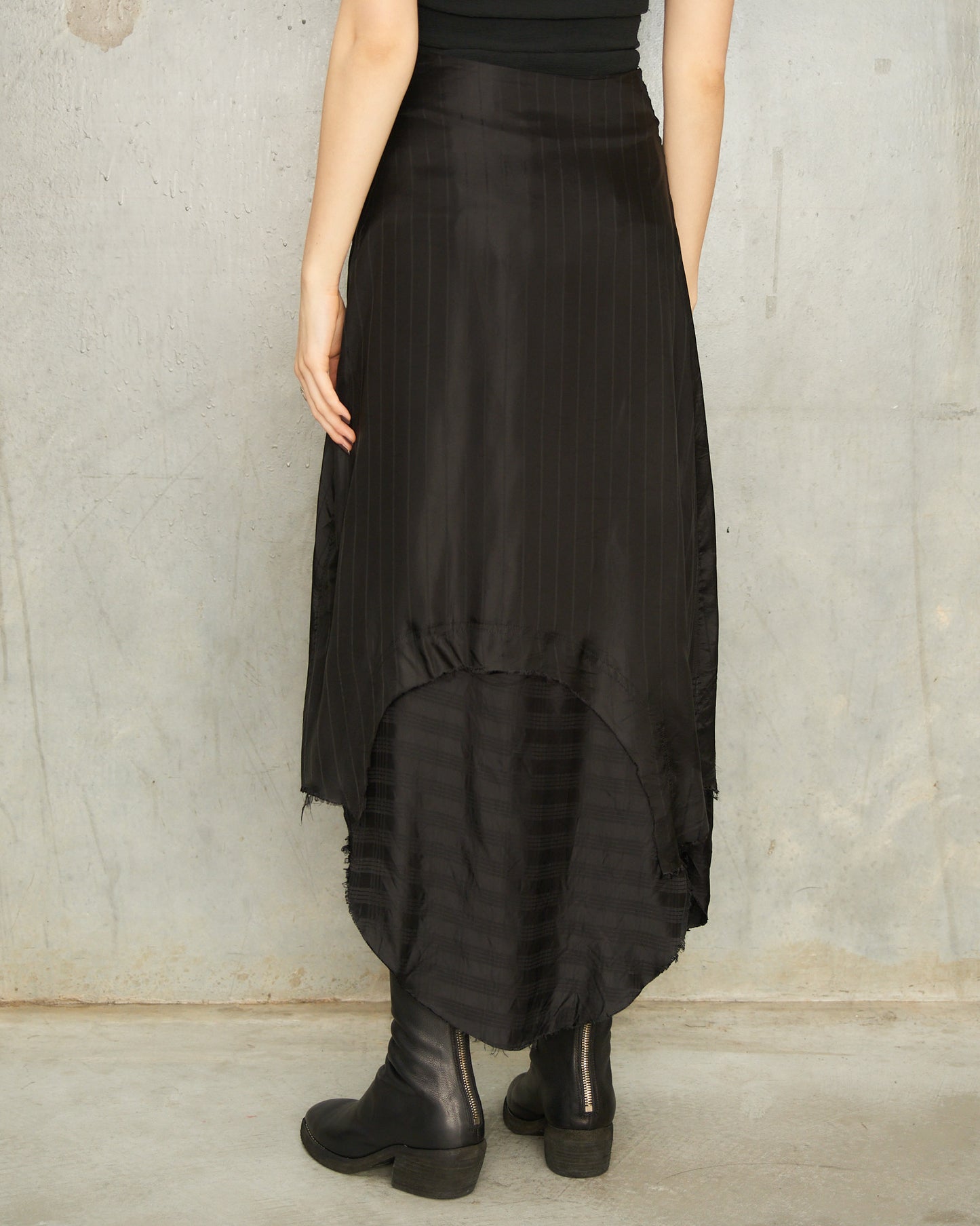 Black Plaid Side View Skirt