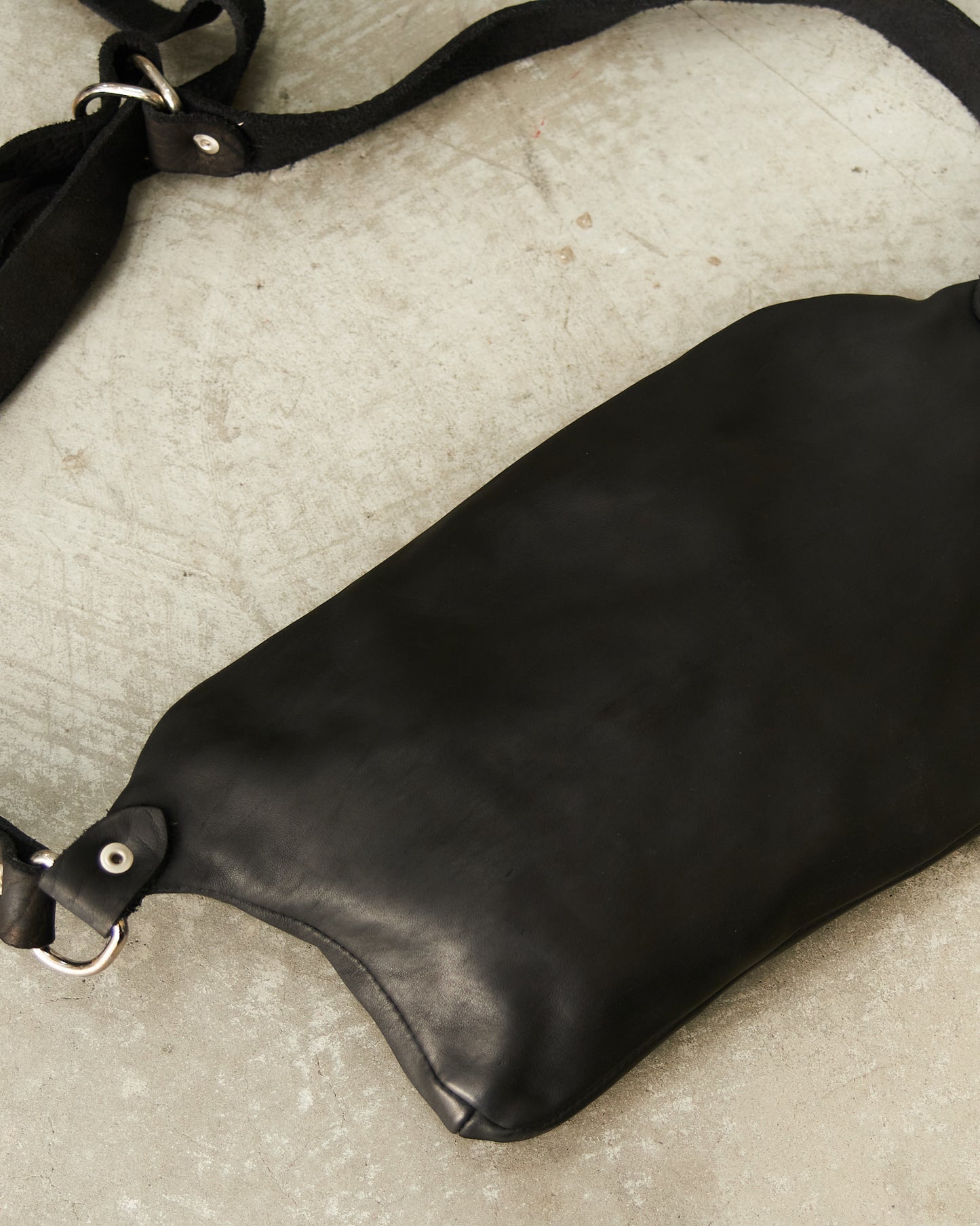 Black BV07 Grain Medium Bag