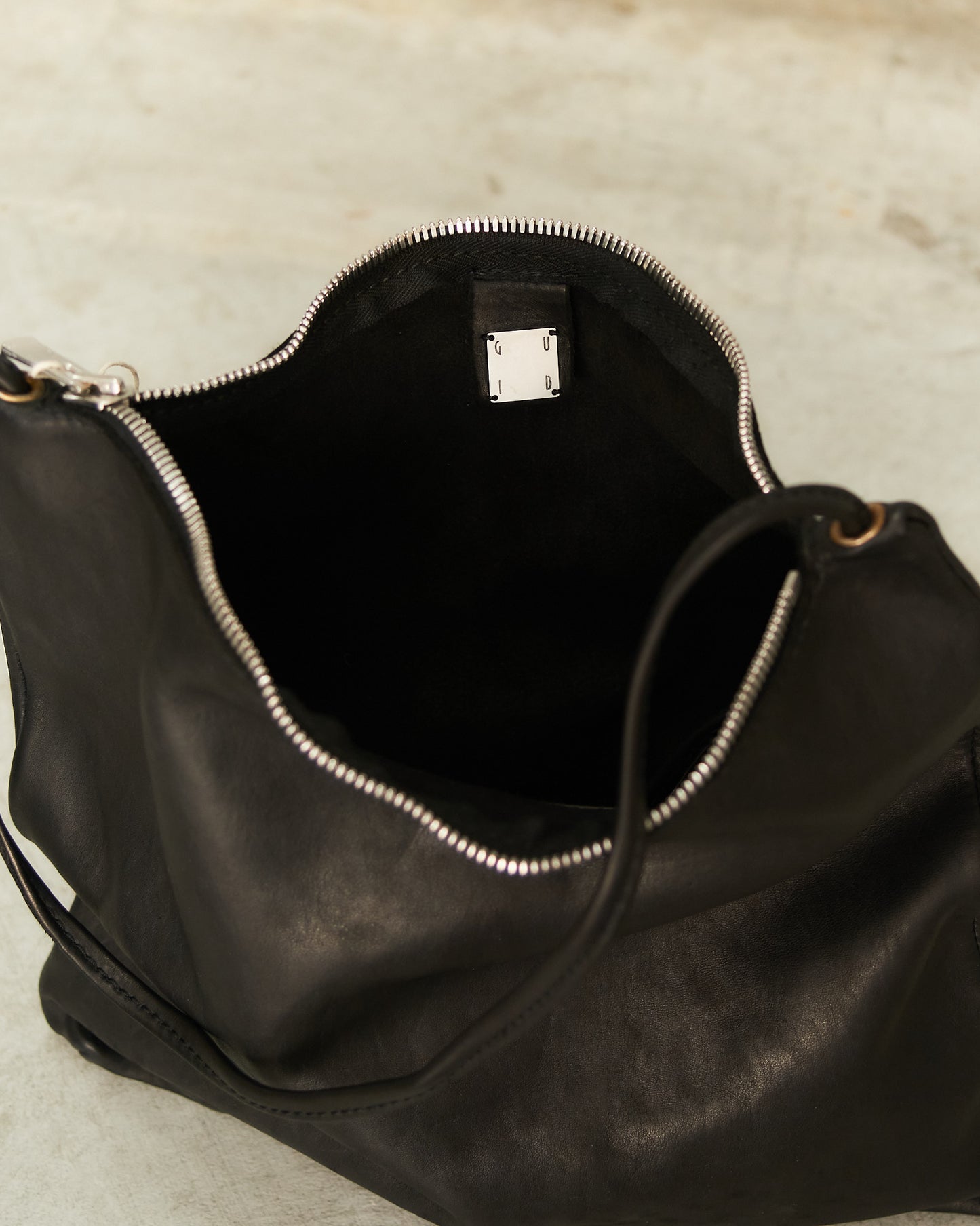 Black MR05C Crossbody Bag