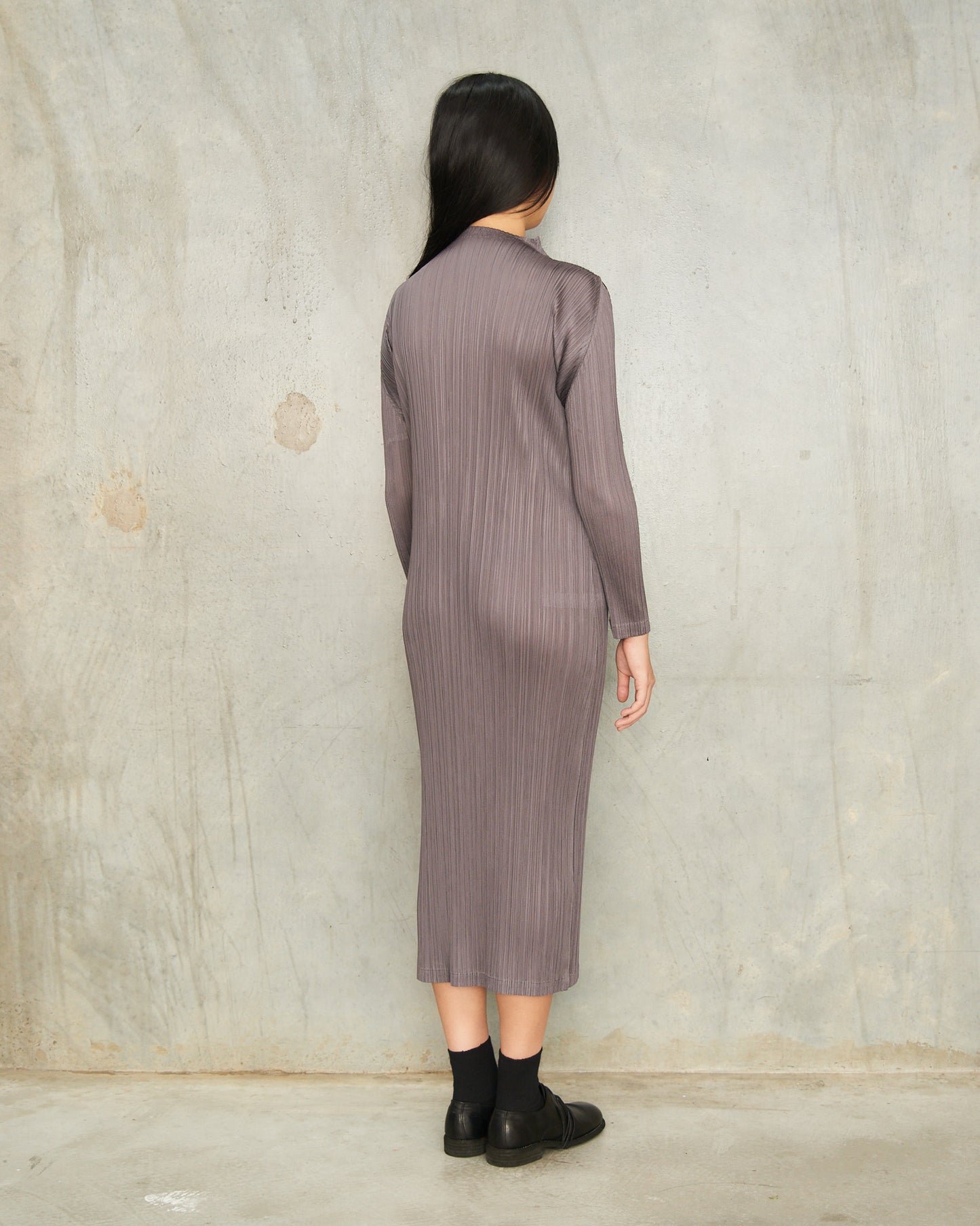 Dark Grey Long Sleeve Pleat Dress