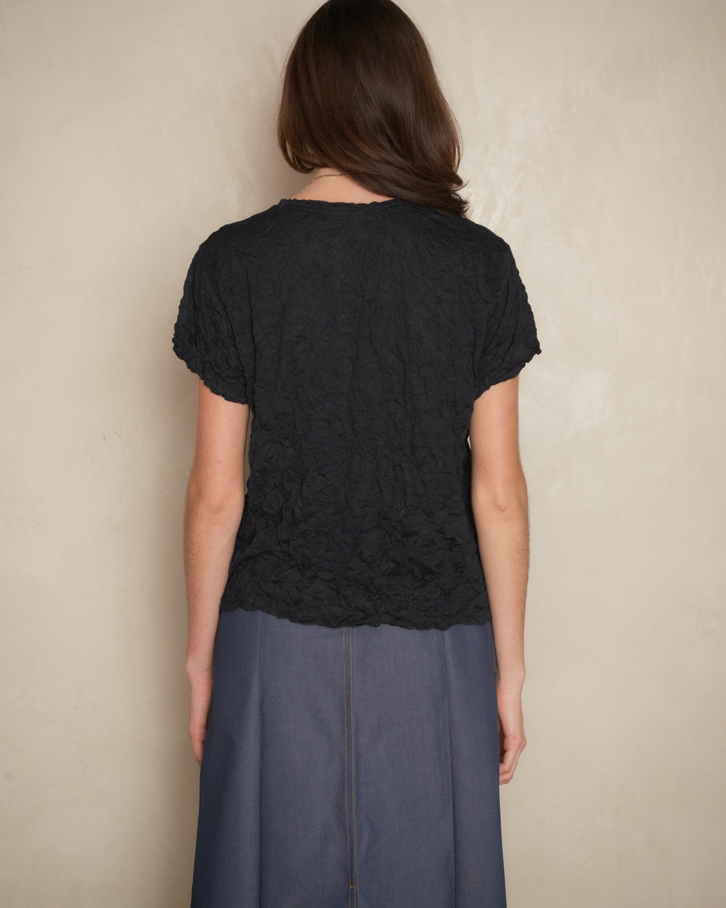 Black Meringue Crinkle T-Shirt