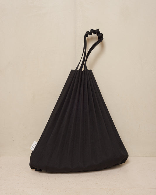 Black Classic Trunk Pleats Bag
