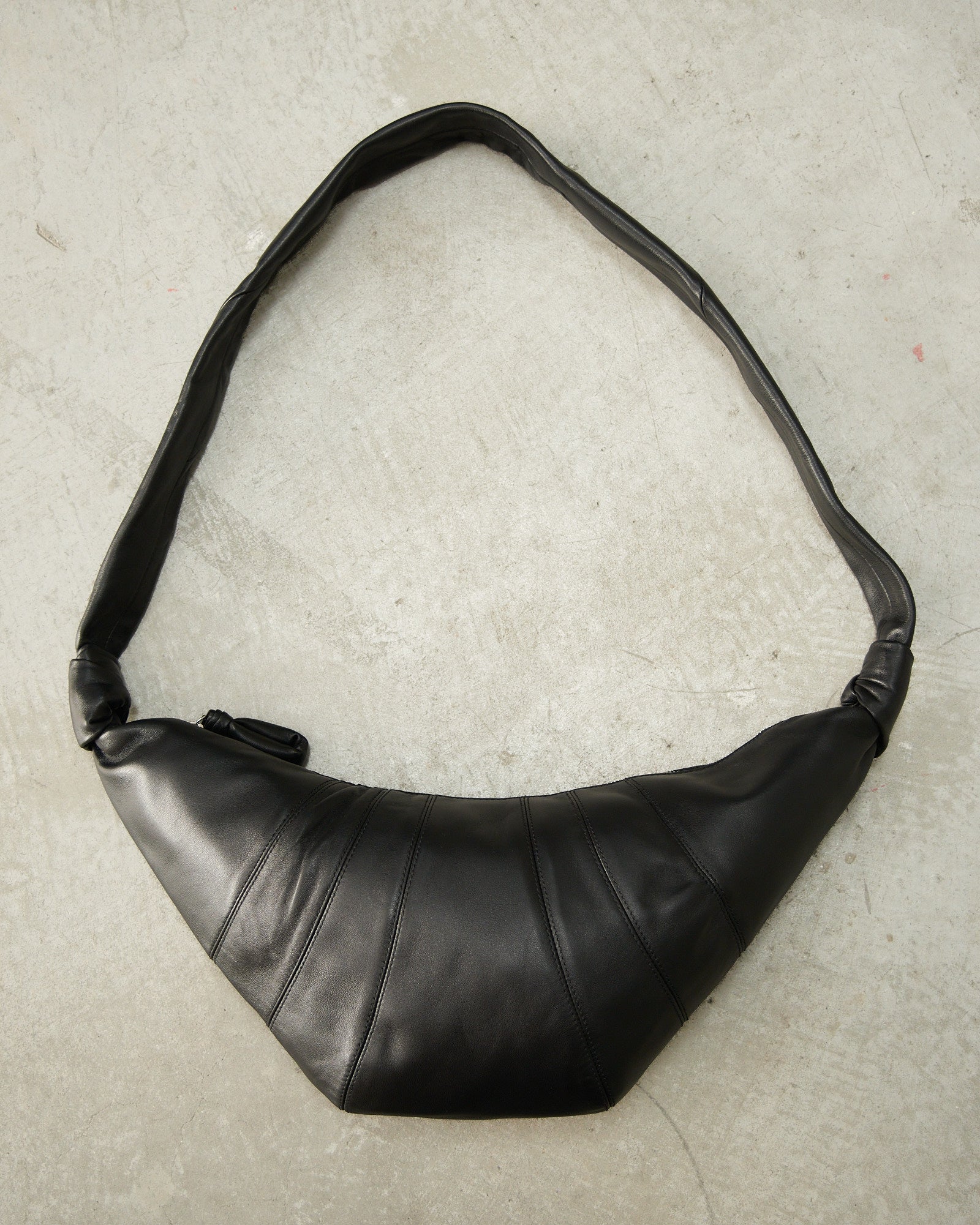 Lemaire Black Medium Croissant Bag Black BG0001 - DILETTANTE