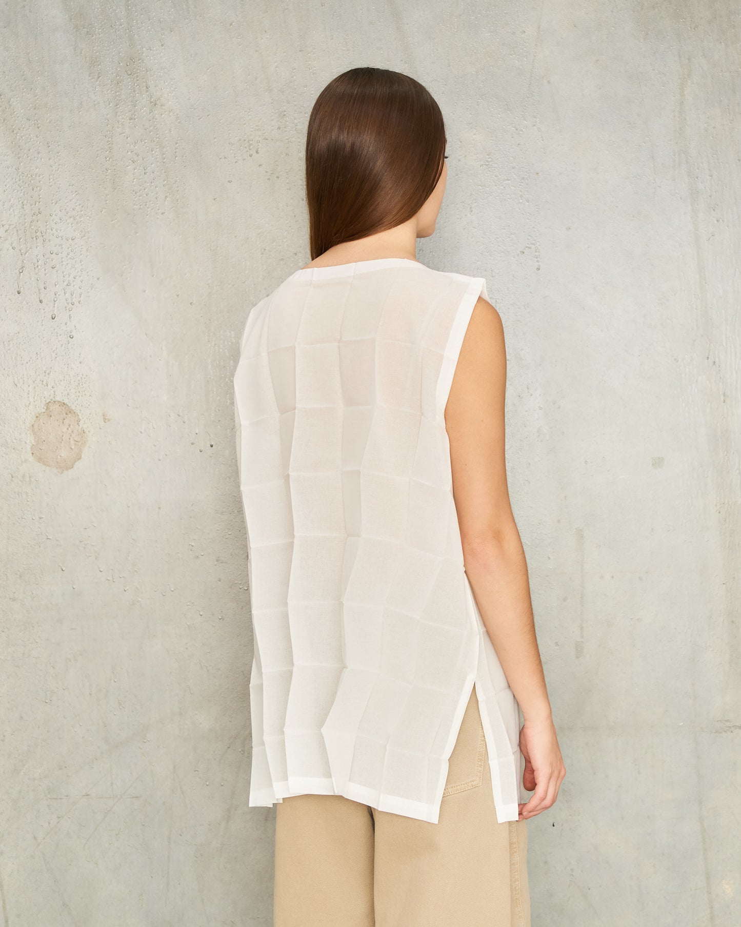 White Dice Pleats Tank