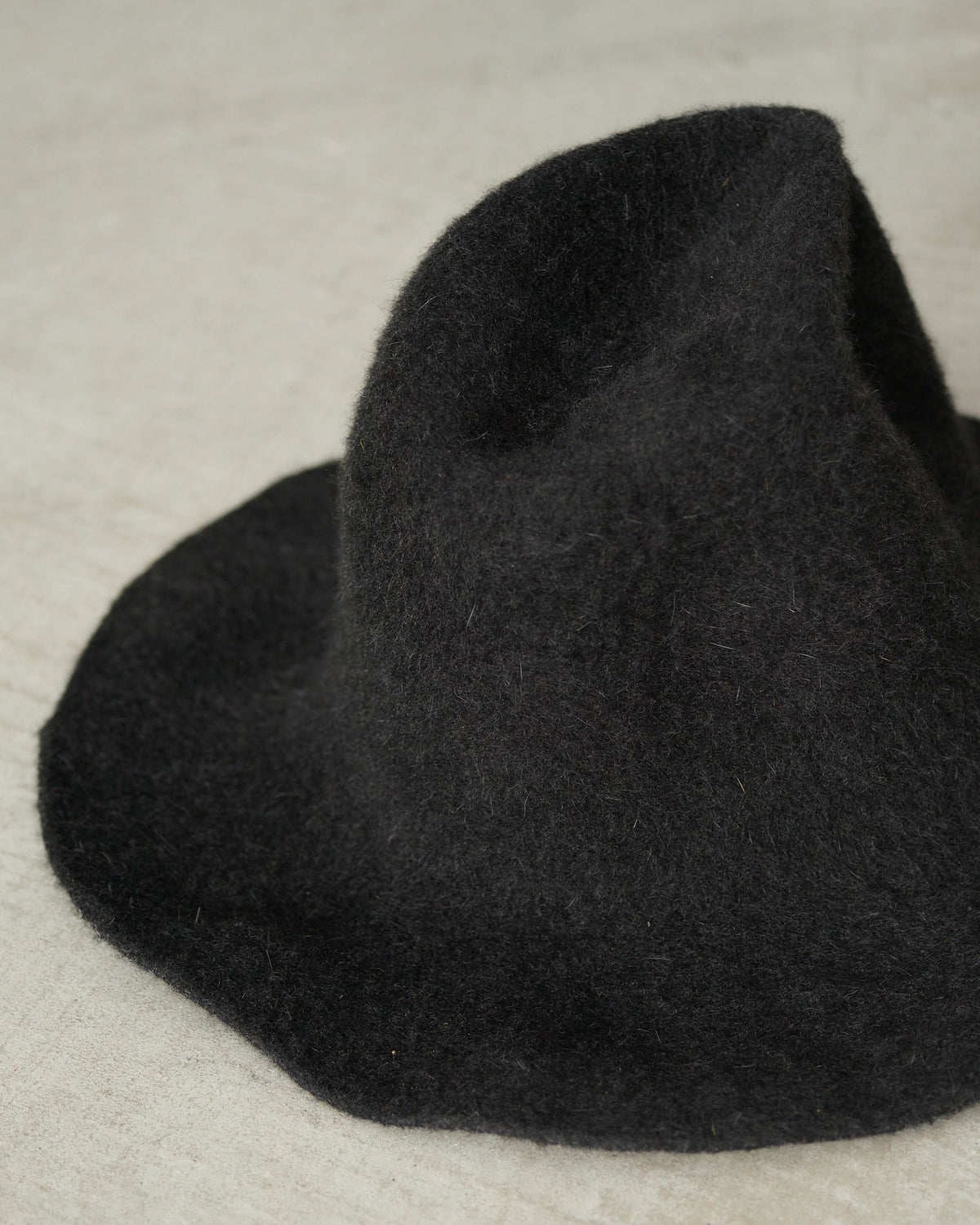 Black Ibro Wool Felt Hat
