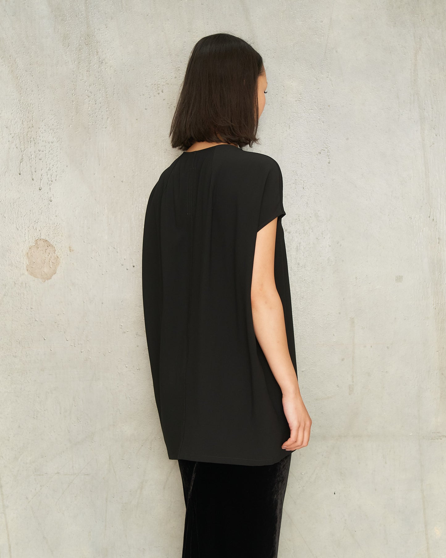 Black V-Neck Floating Top