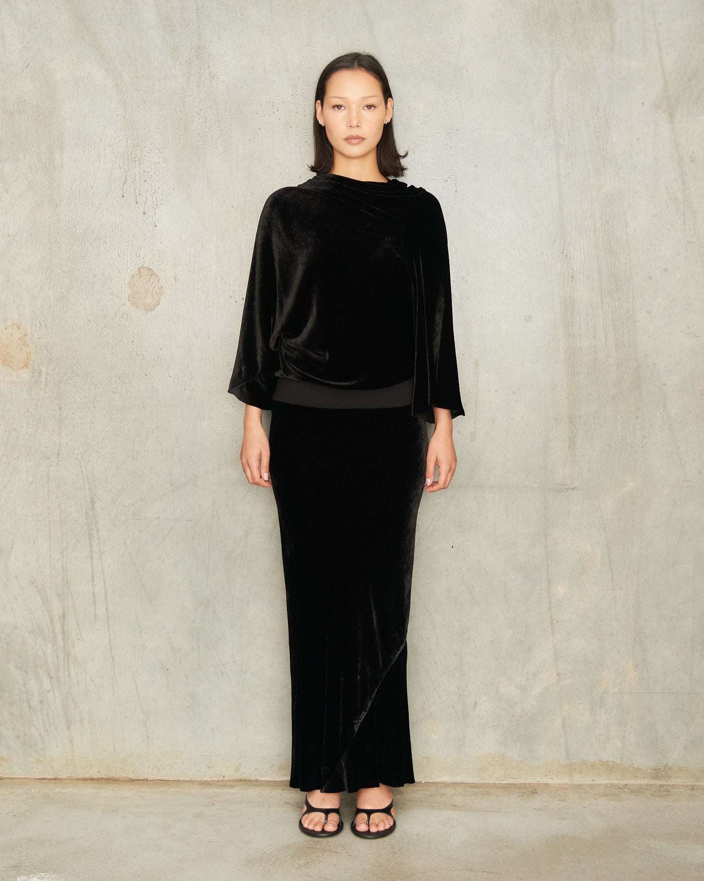 Black Velvet Cylinder Top