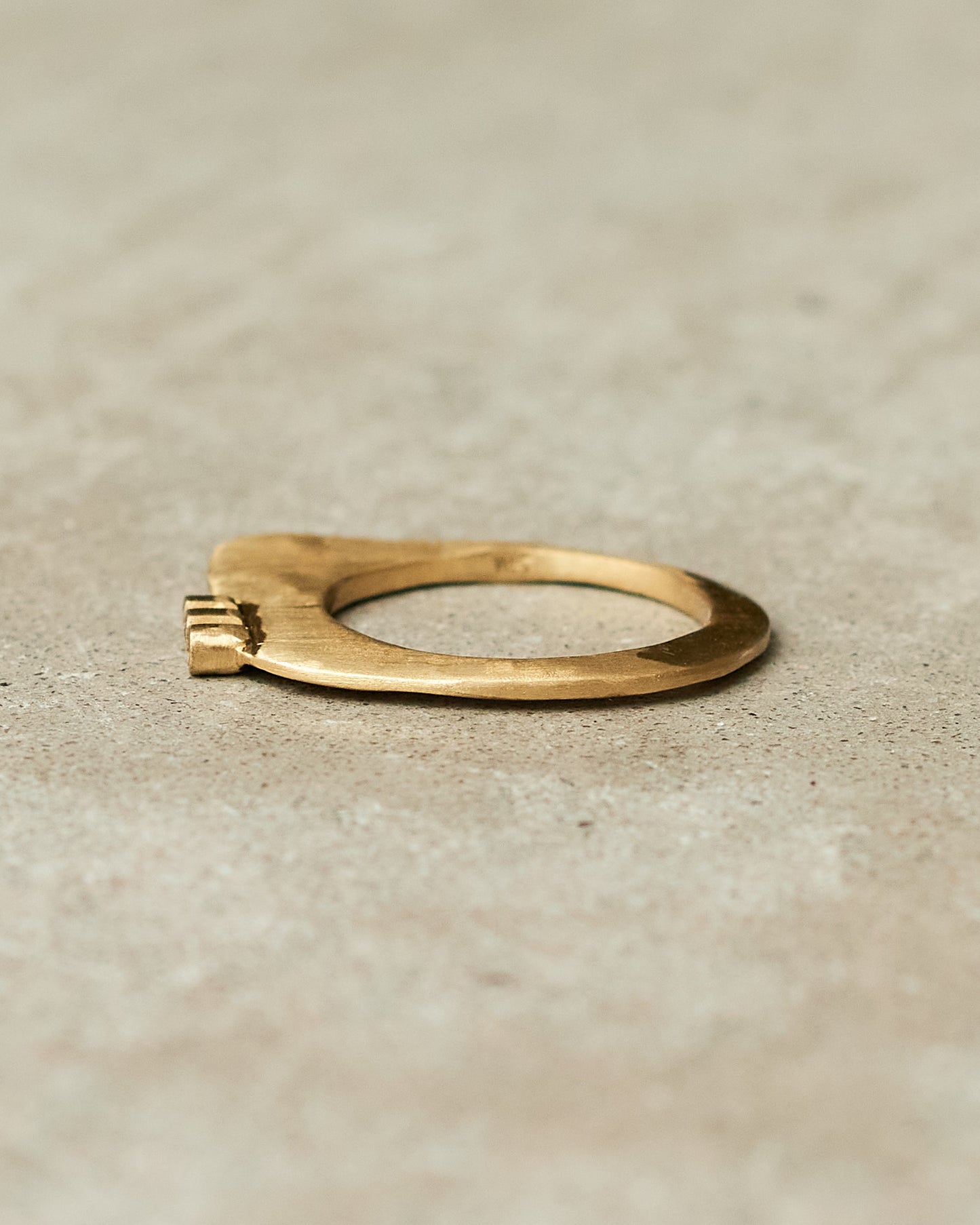 Keila 3 Cognac Diamond Copper Ring
