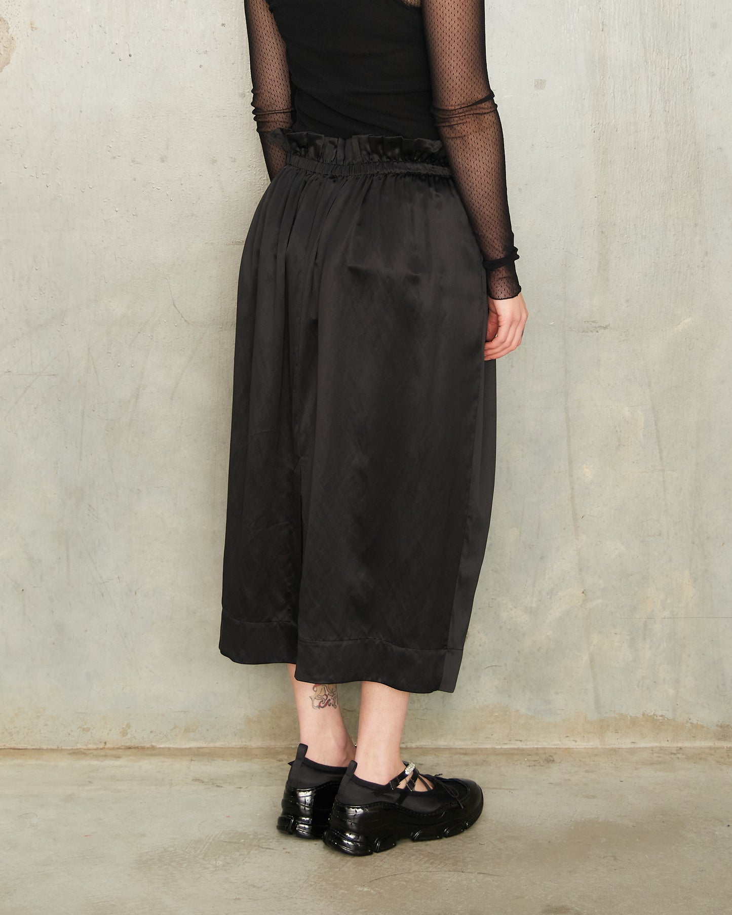 Black Ruffle Tulip Skirt