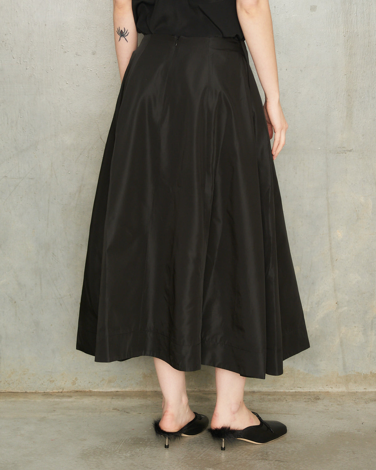 Black Sculpt Ripple Skirt