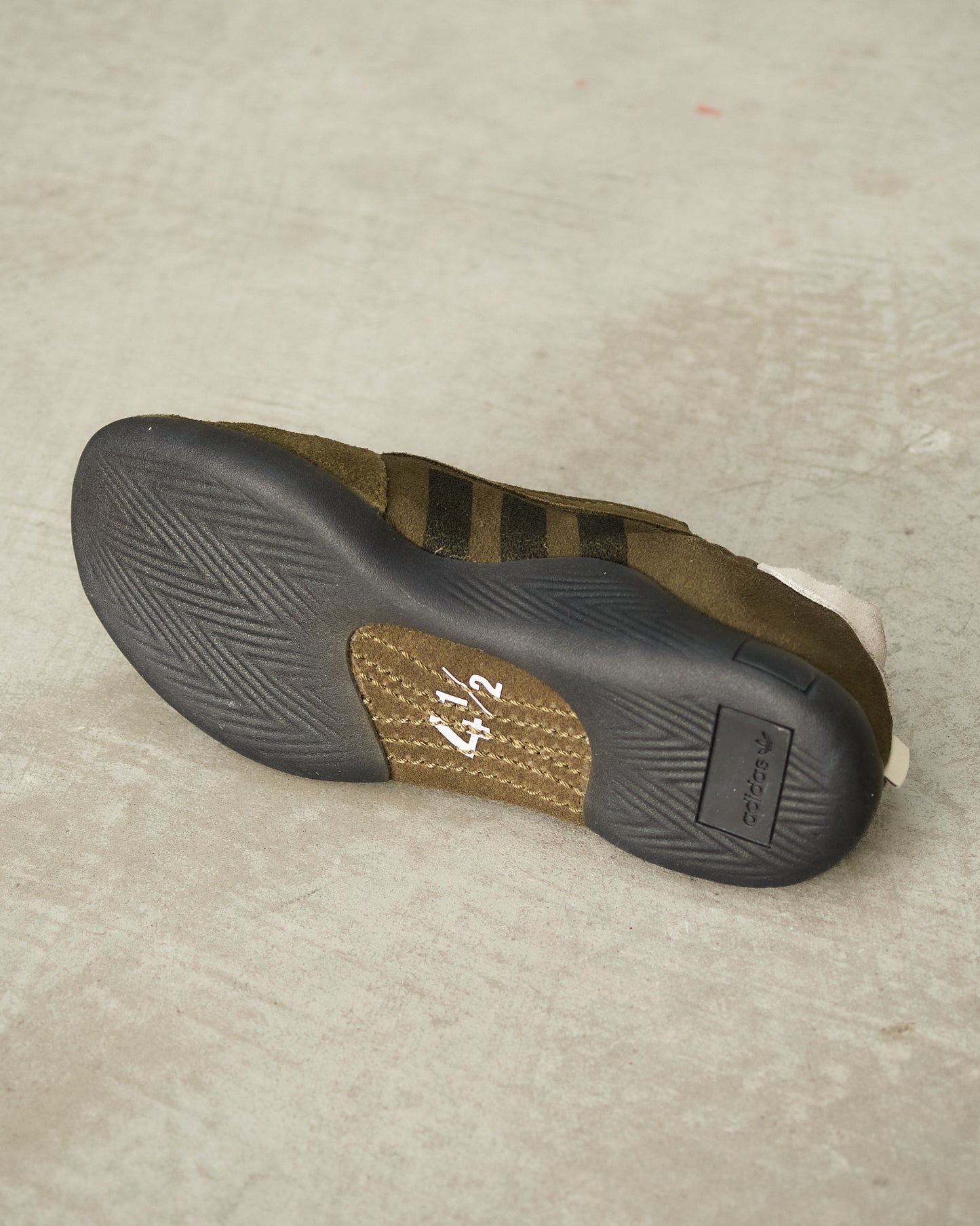 Olive Taekwondo Mei Sneakers