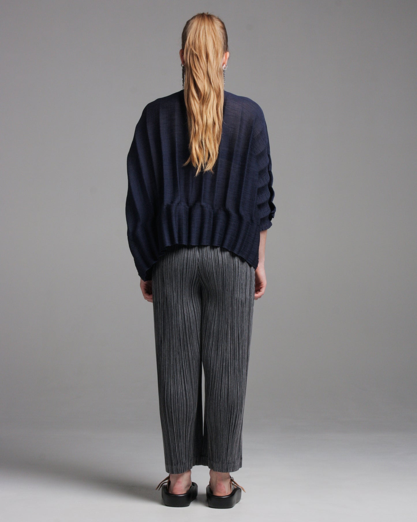 Grey Cotton Row Pleated Pants