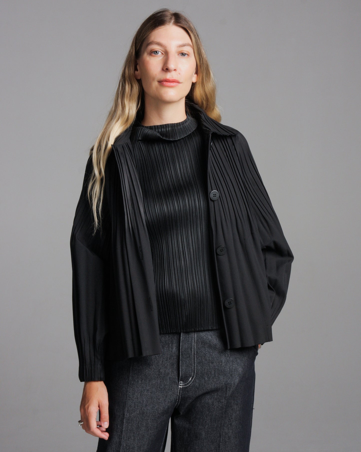 Black Smooth Pleat Jacket