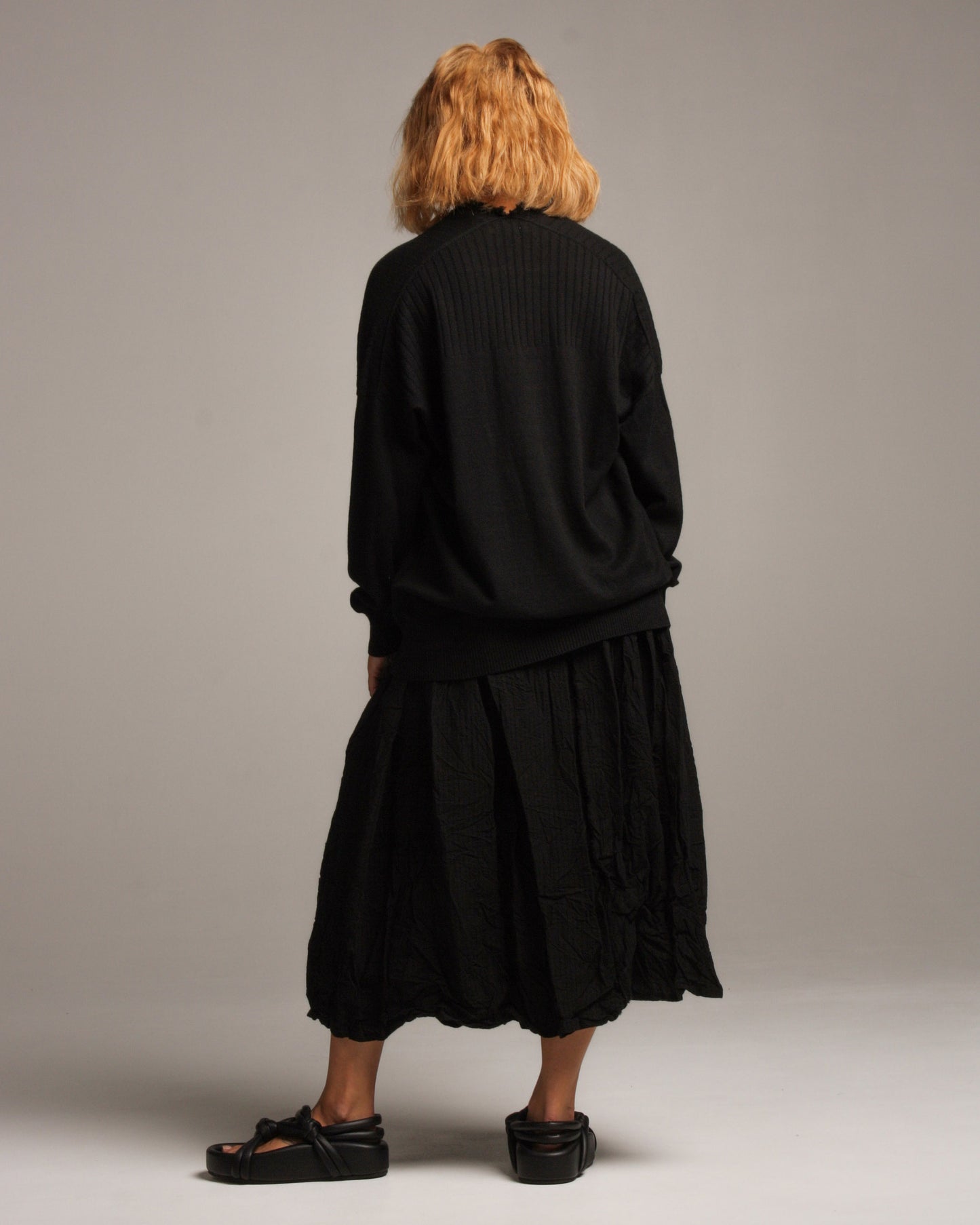 Black Raw Collar Cardigan