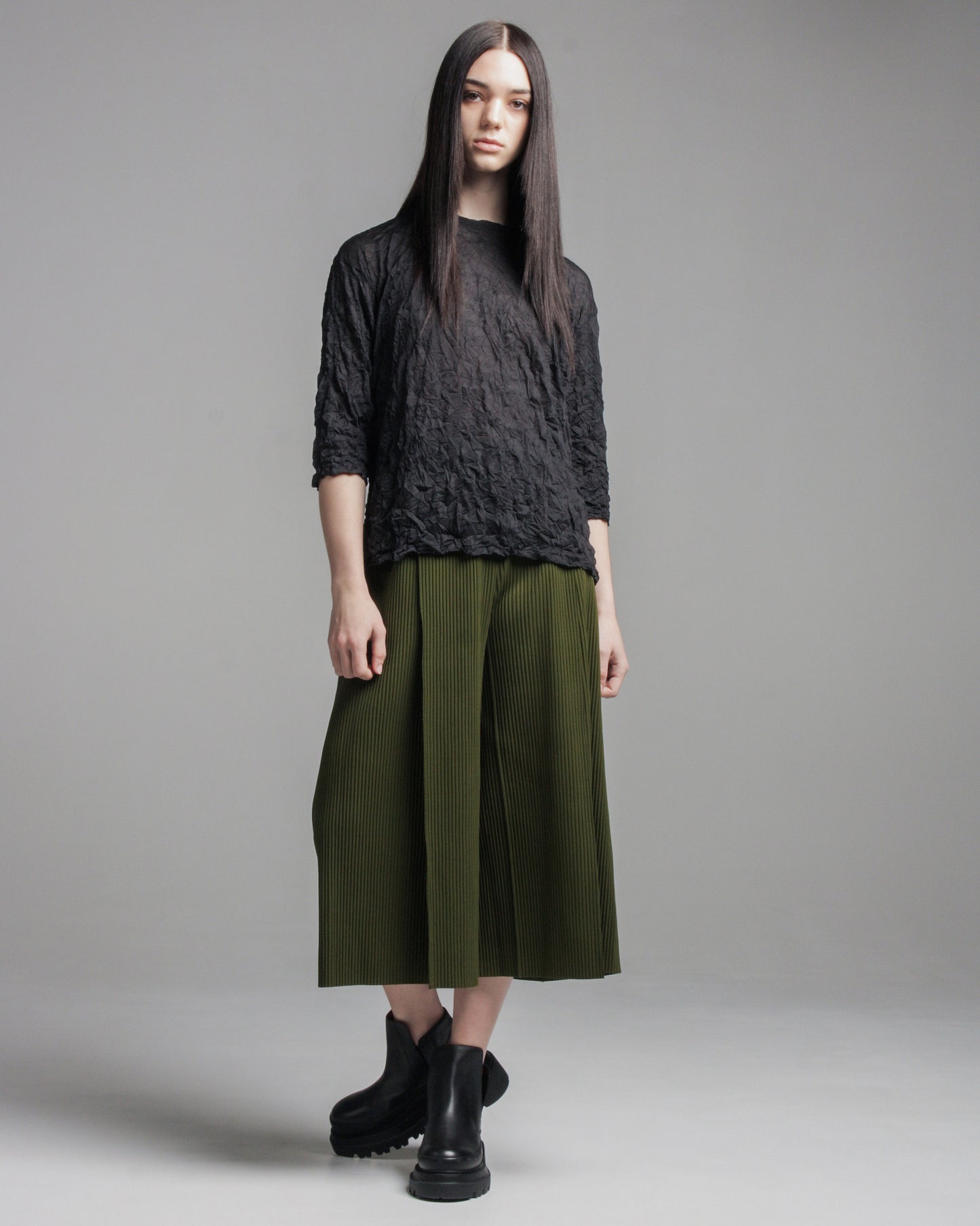 Green Tuck Pleat Pants