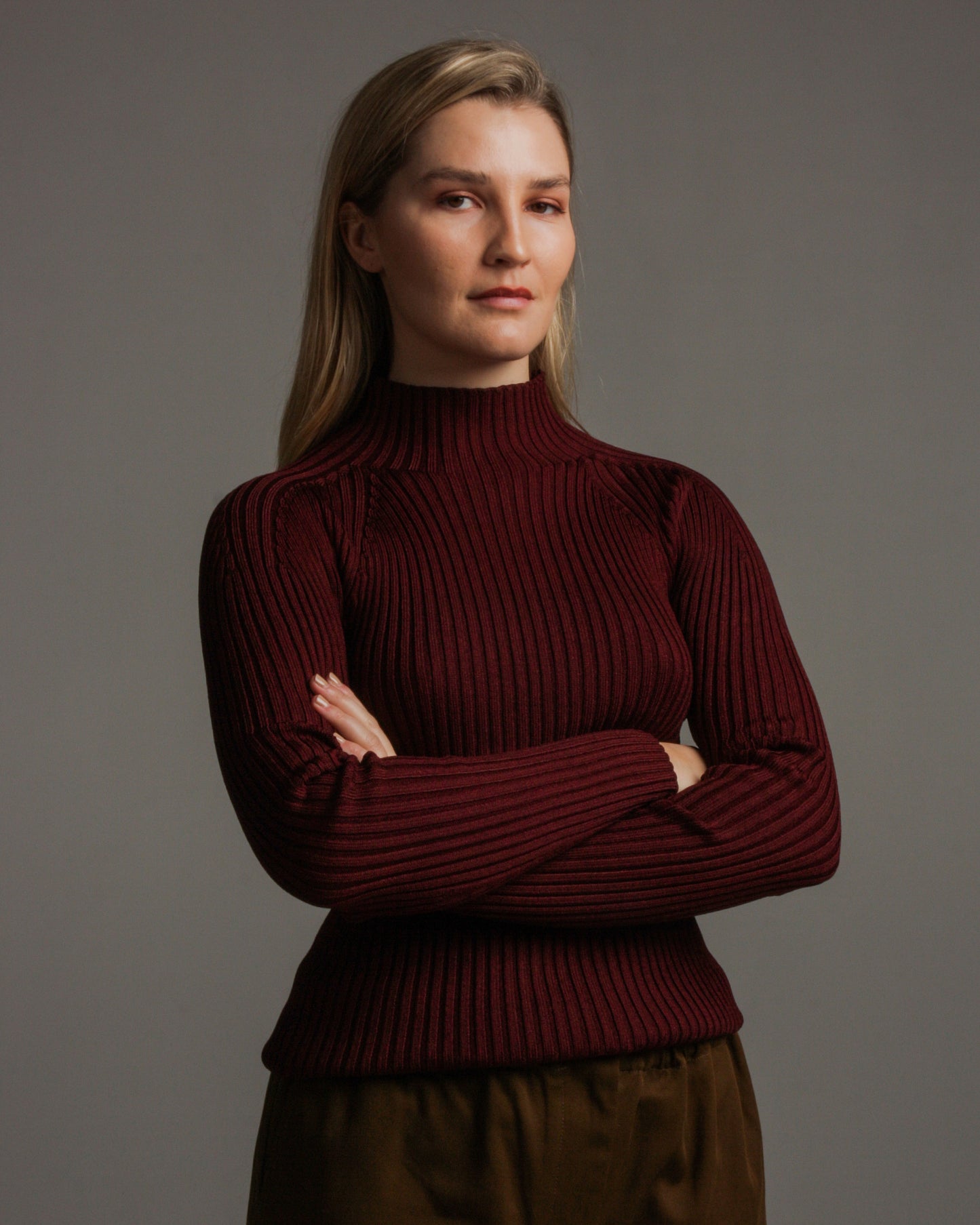 Kyra Bordeaux Ribbed Turtleneck
