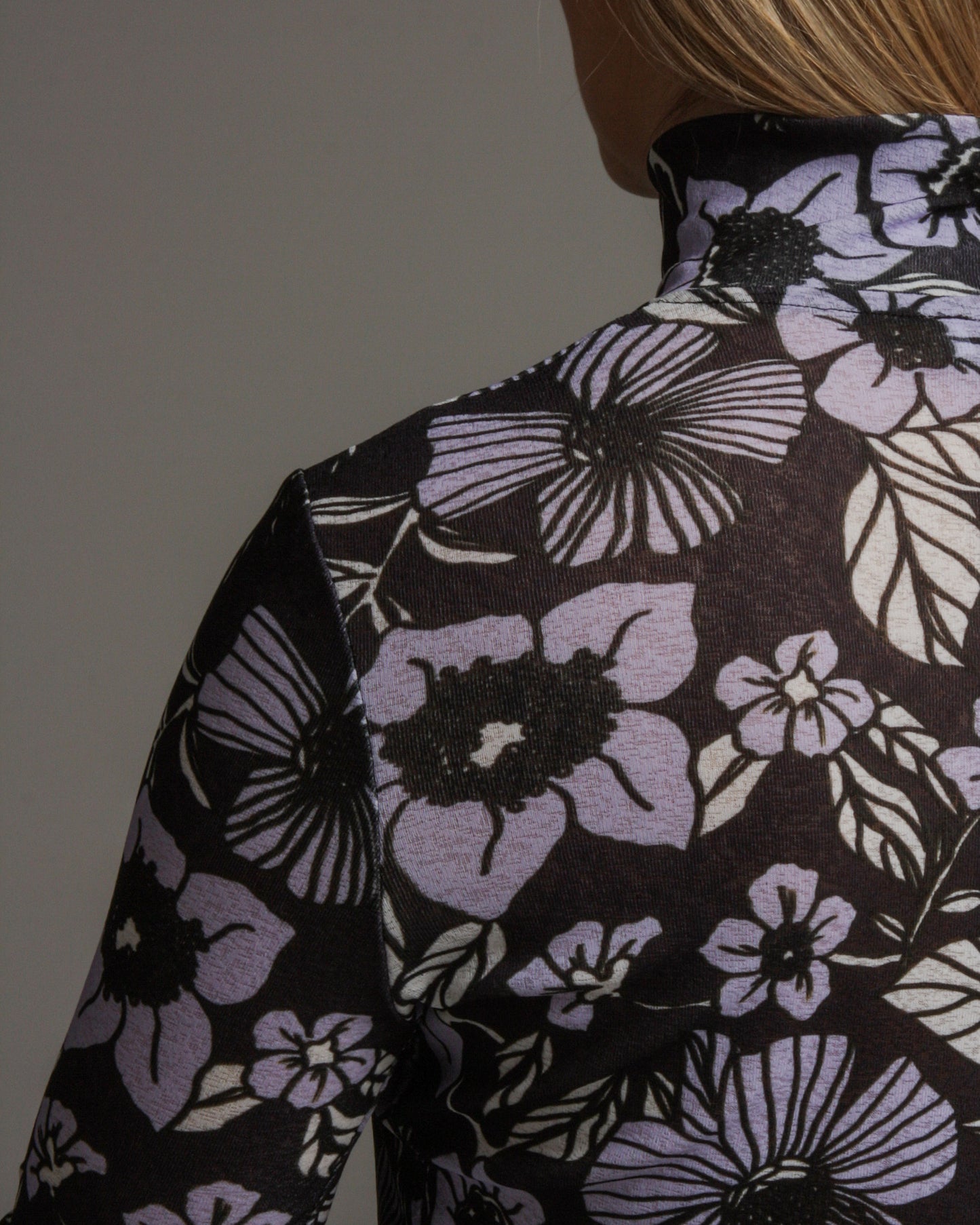 Taj Bouquet Jersey Turtleneck