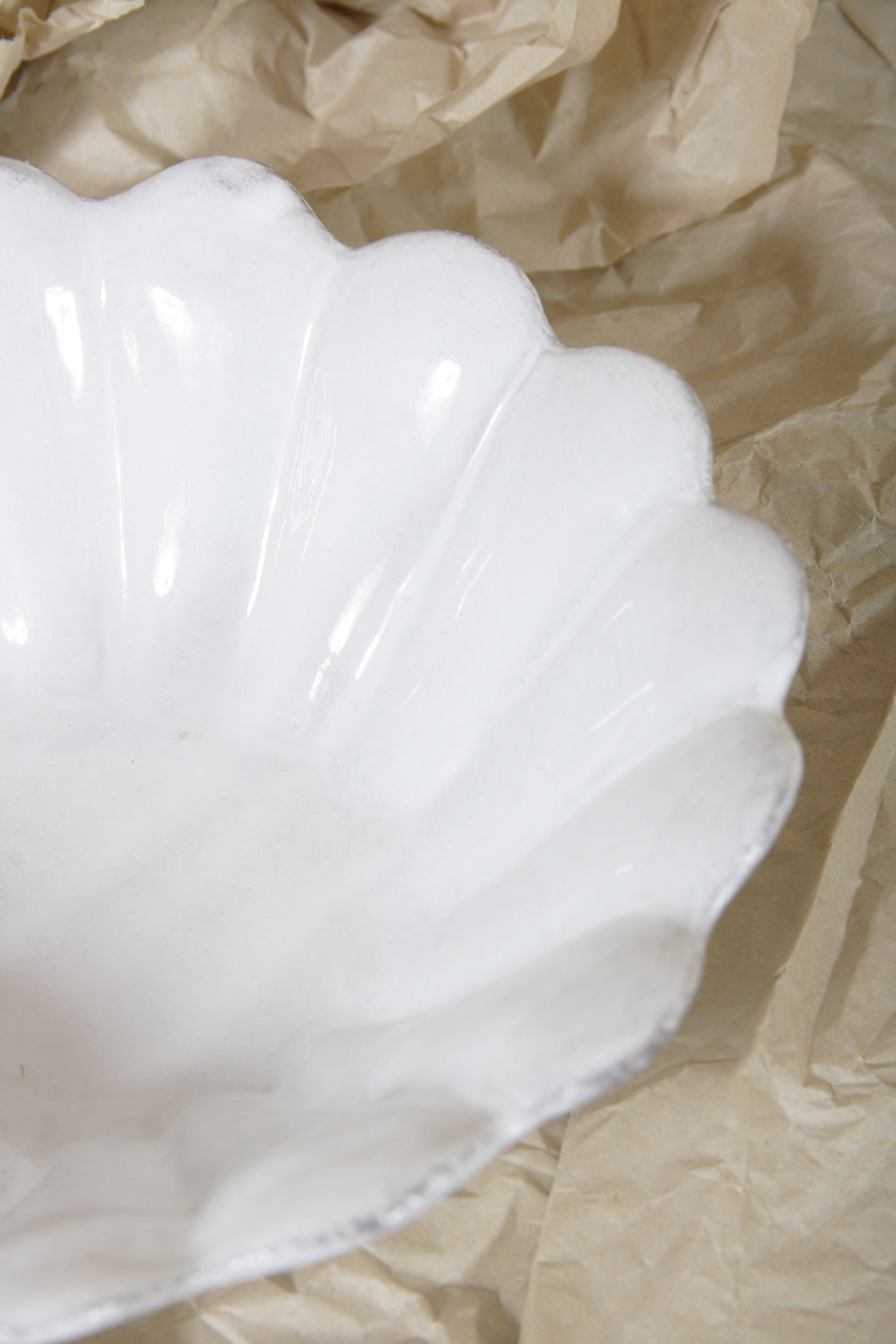 Marguerite Medium Fruit Bowl