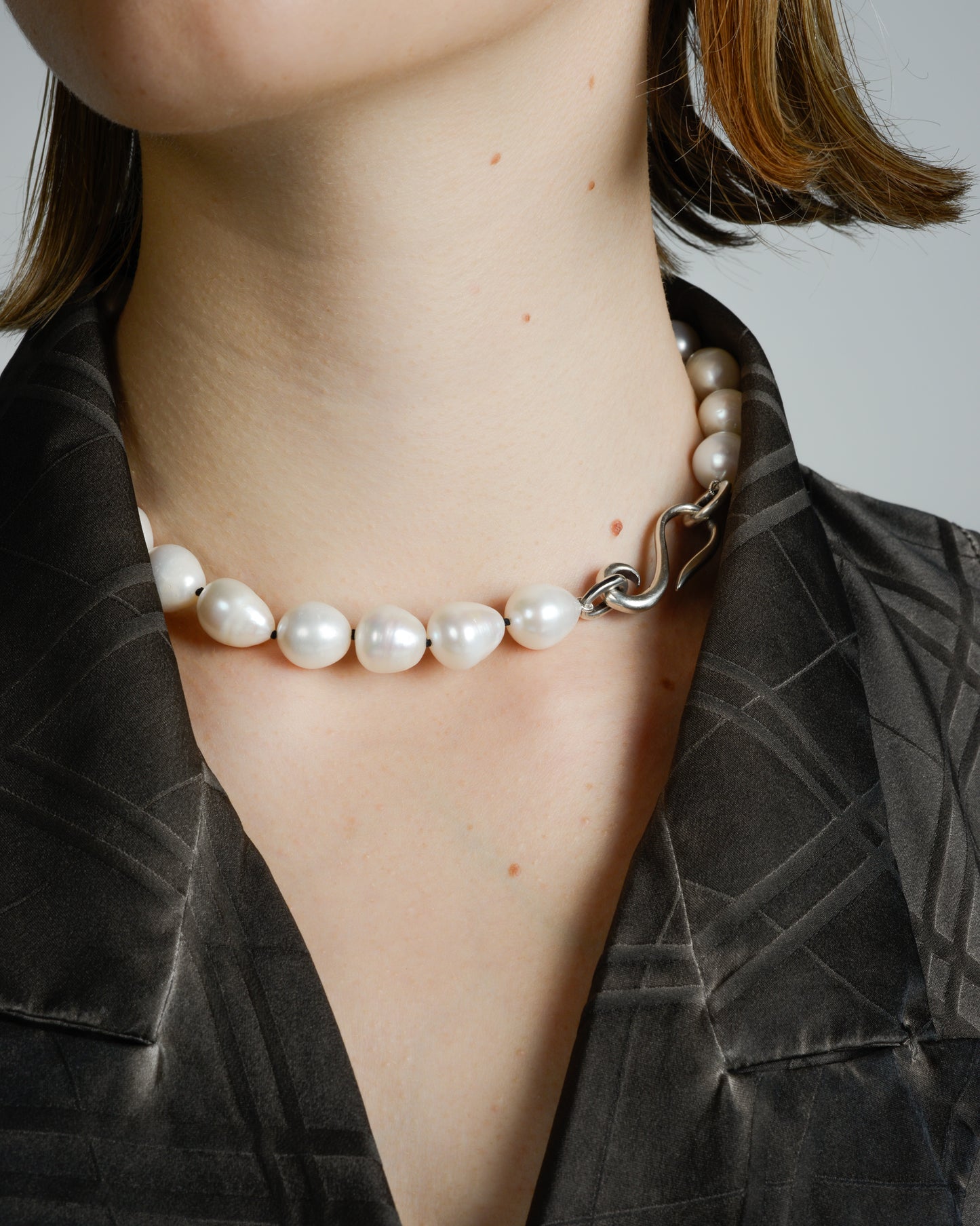 Deco Pearl Collar
