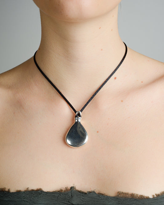Perfume Choker