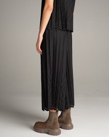 Black Lace Pleat Pants