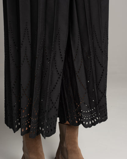Black Lace Pleat Pants