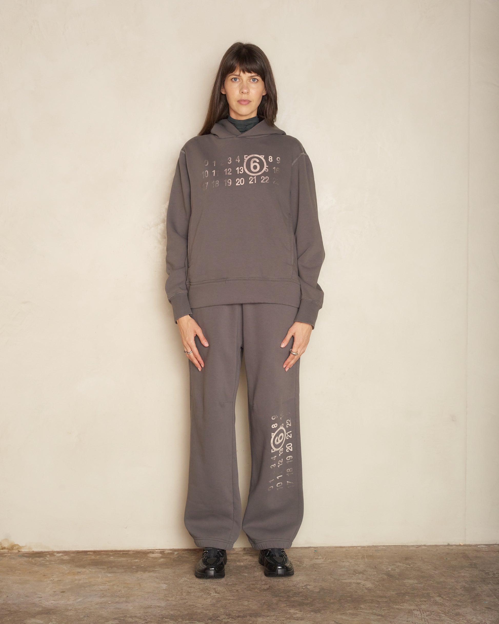 mm6-grey-numeric-hooded-sweatshirt-s62guo123