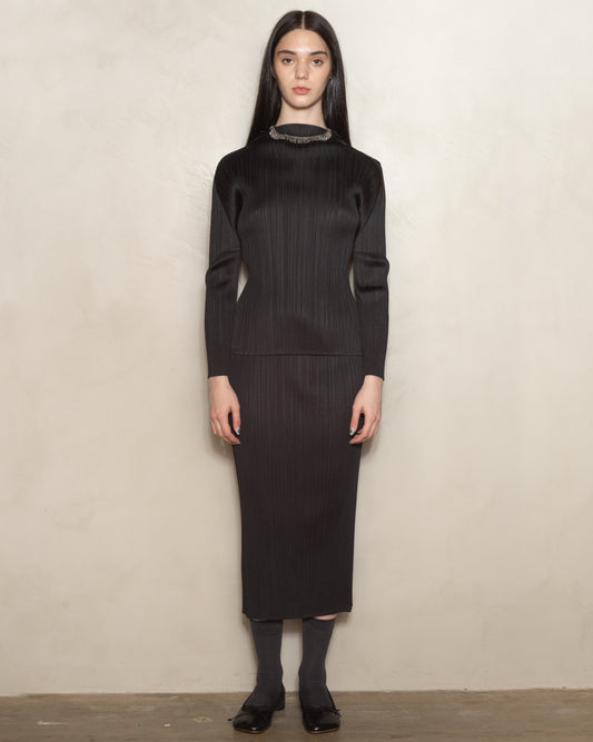 Black Classic Basic Skirt