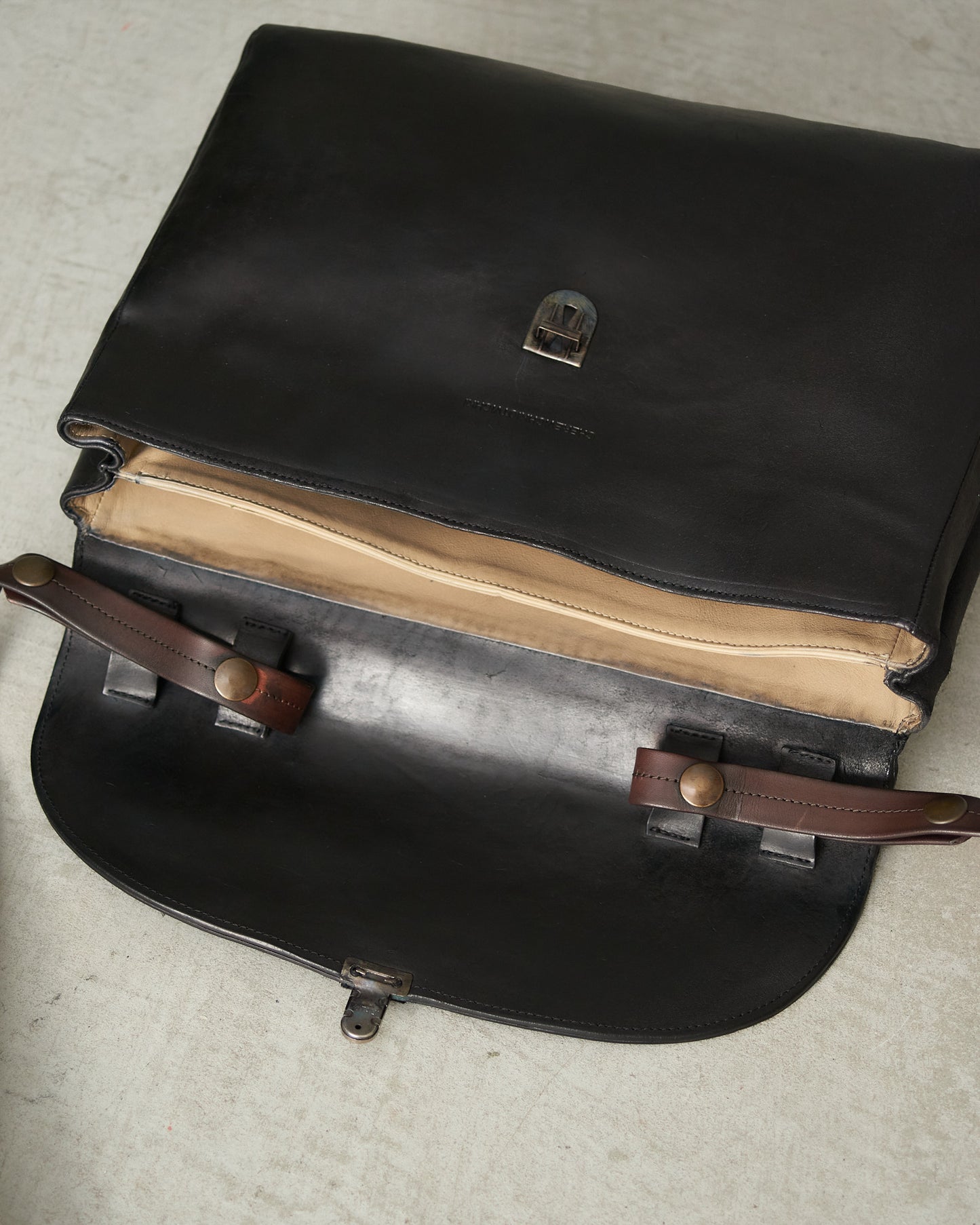 Black Medium Lock Bag