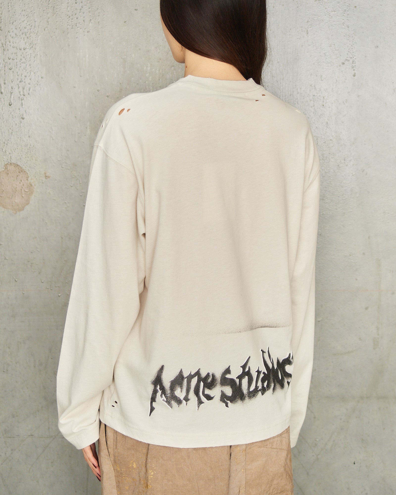 Acne Studios Dusty White Print Long Sleeve Tee White CL0444