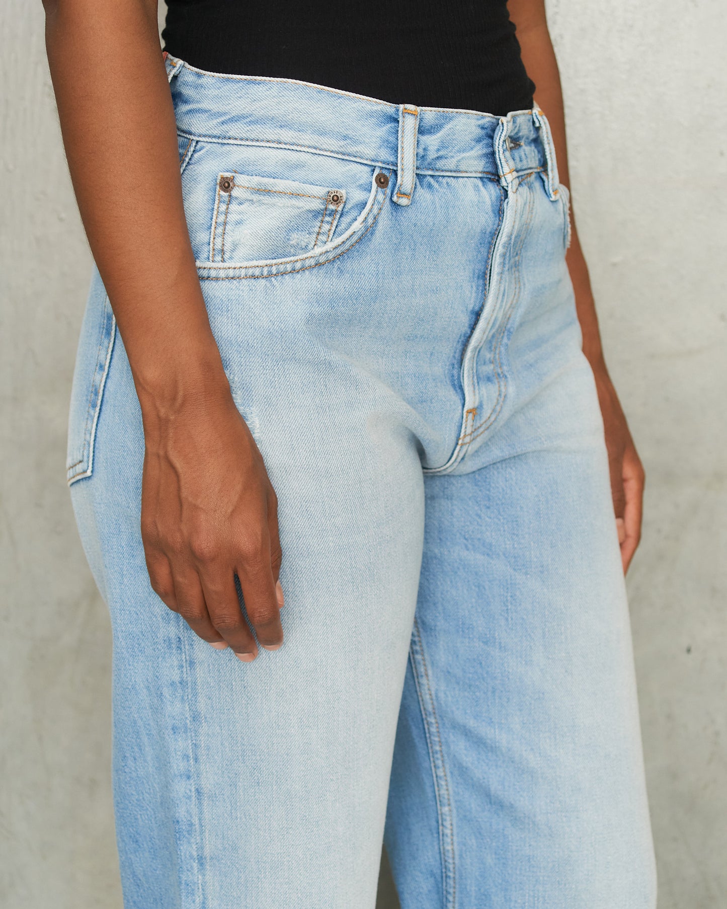 Light Blue 2021F Vintage Jeans