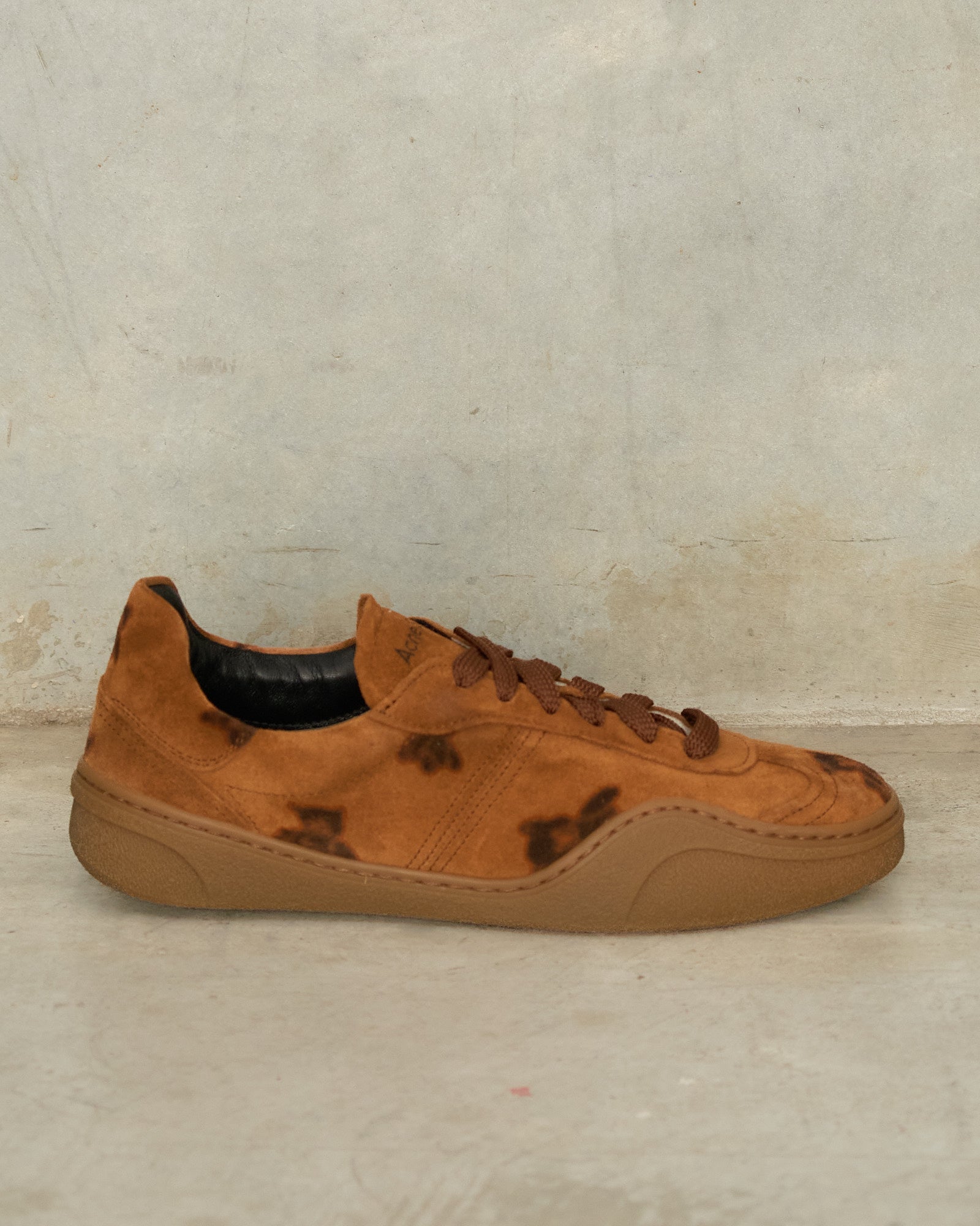 Acne Studios Rust Teddy Lace Up Sneakers Brown AD0887 - DILETTANTE