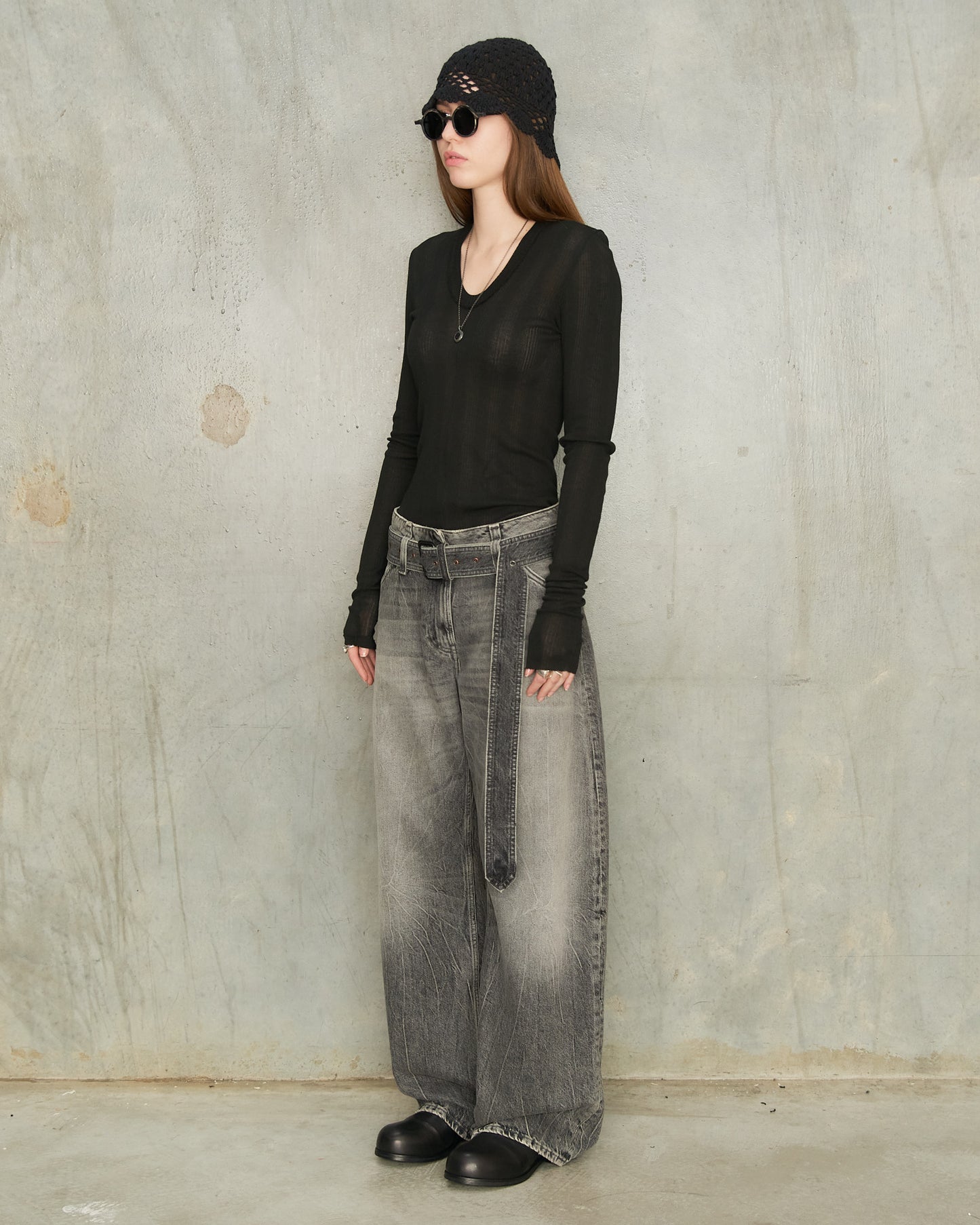 Washed Black Belted Jeans