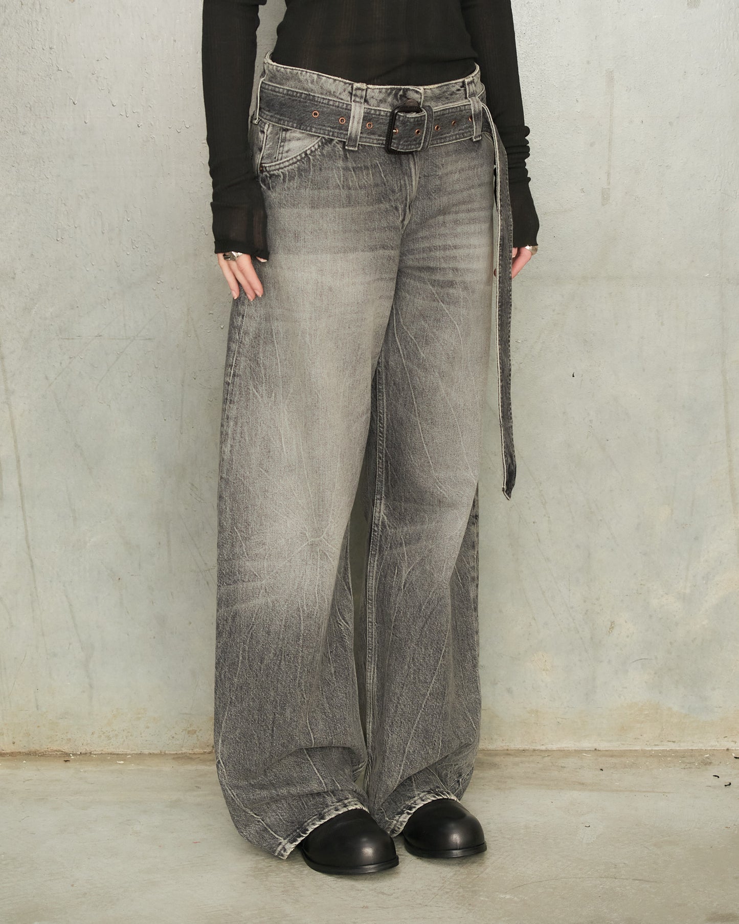 Washed Black Belted Jeans