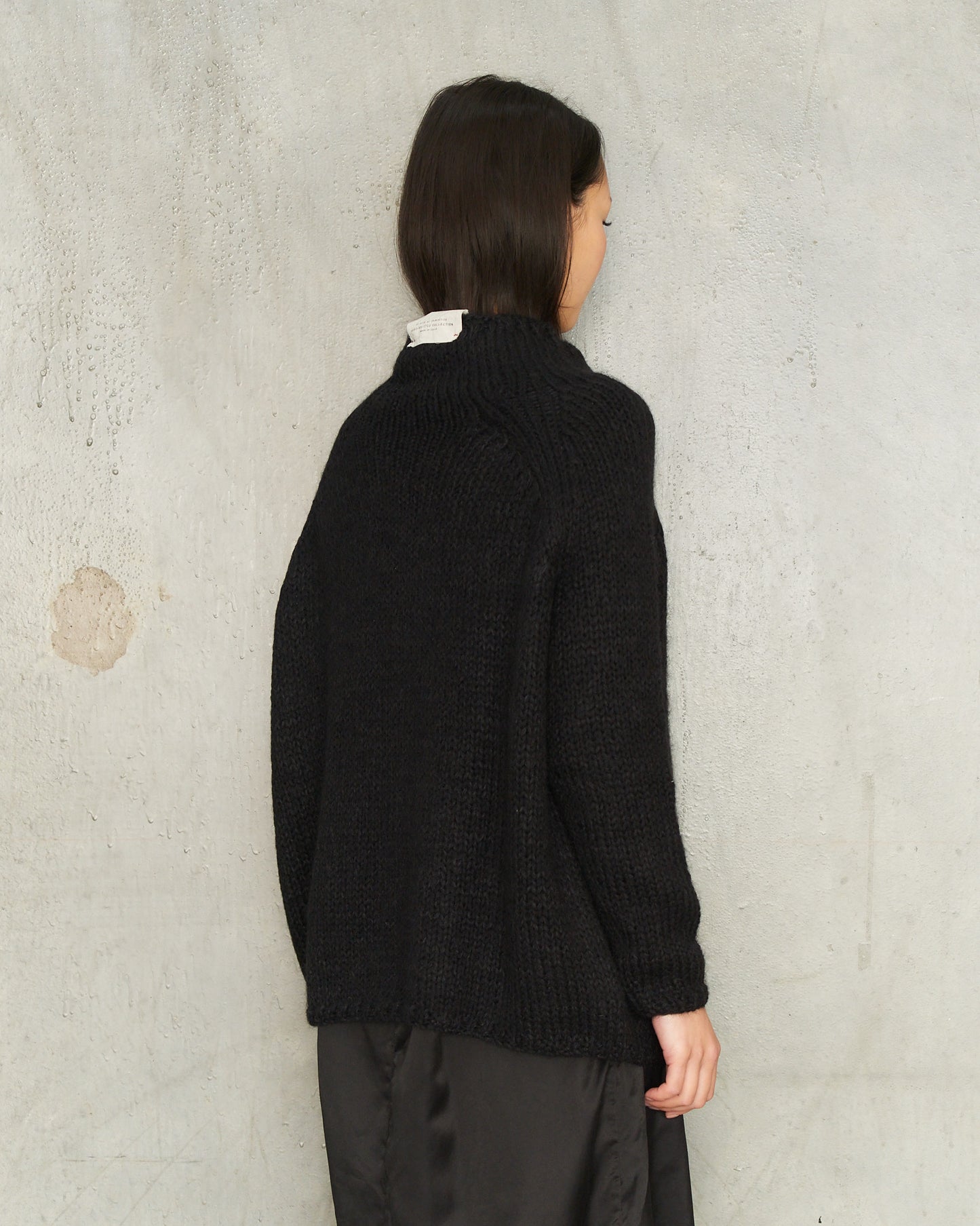 Black Cashmere Silk Pullover