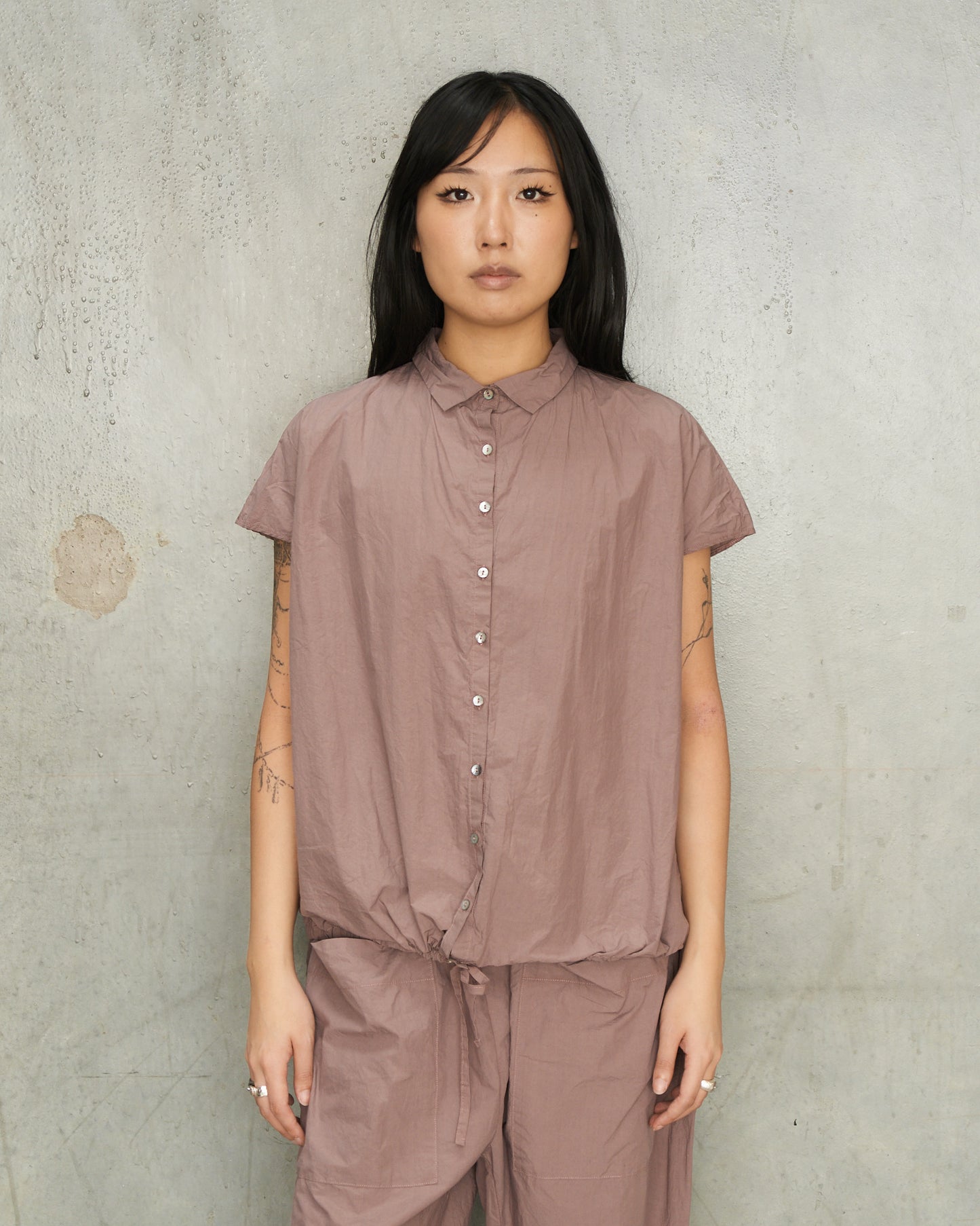 Mauve Sleeveless Gathered Shirt