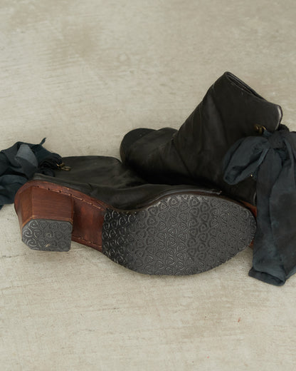 Atelier Inscrire Black Leather Frayed Ribbon Heels