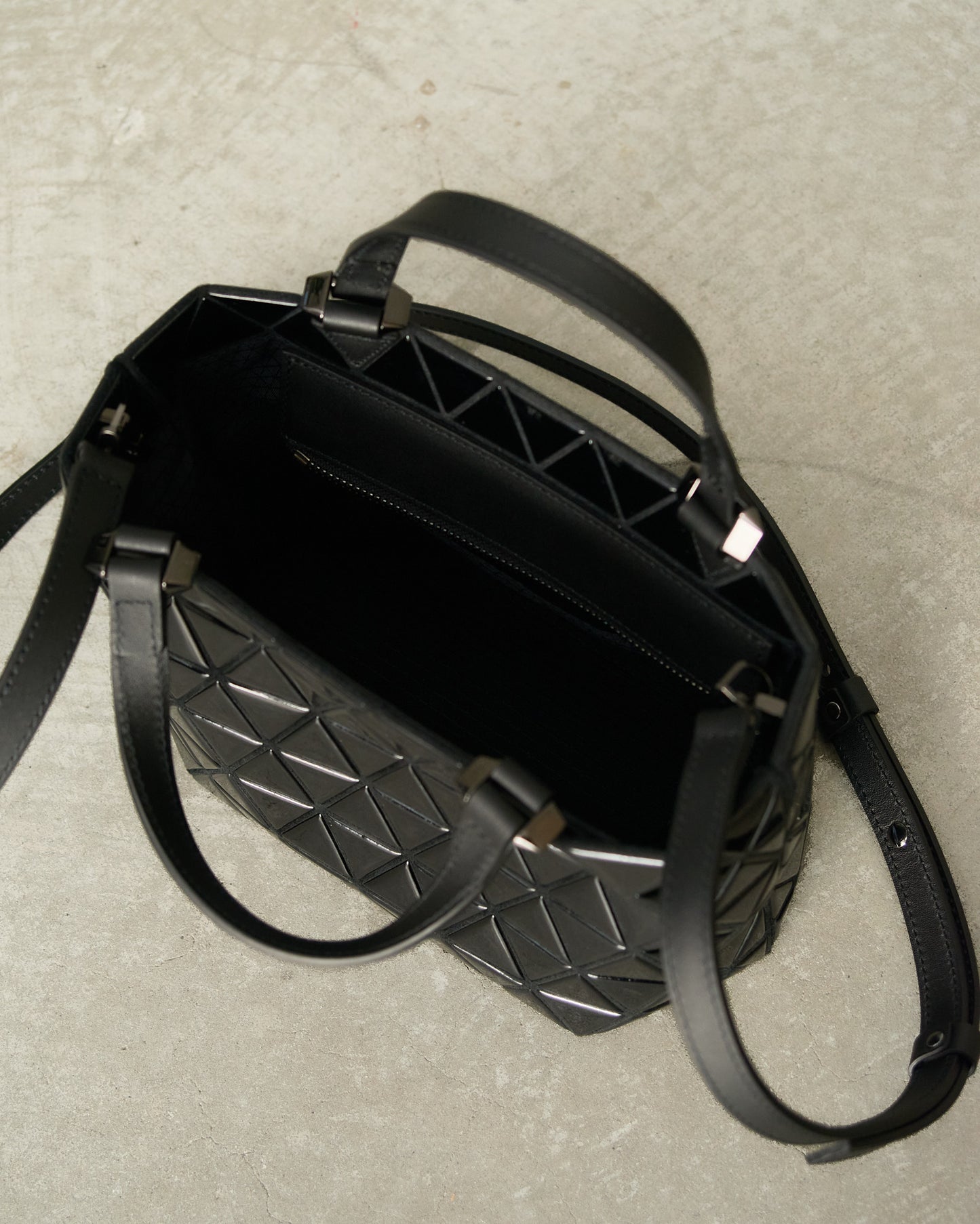 Black Crystal Gloss Handbag