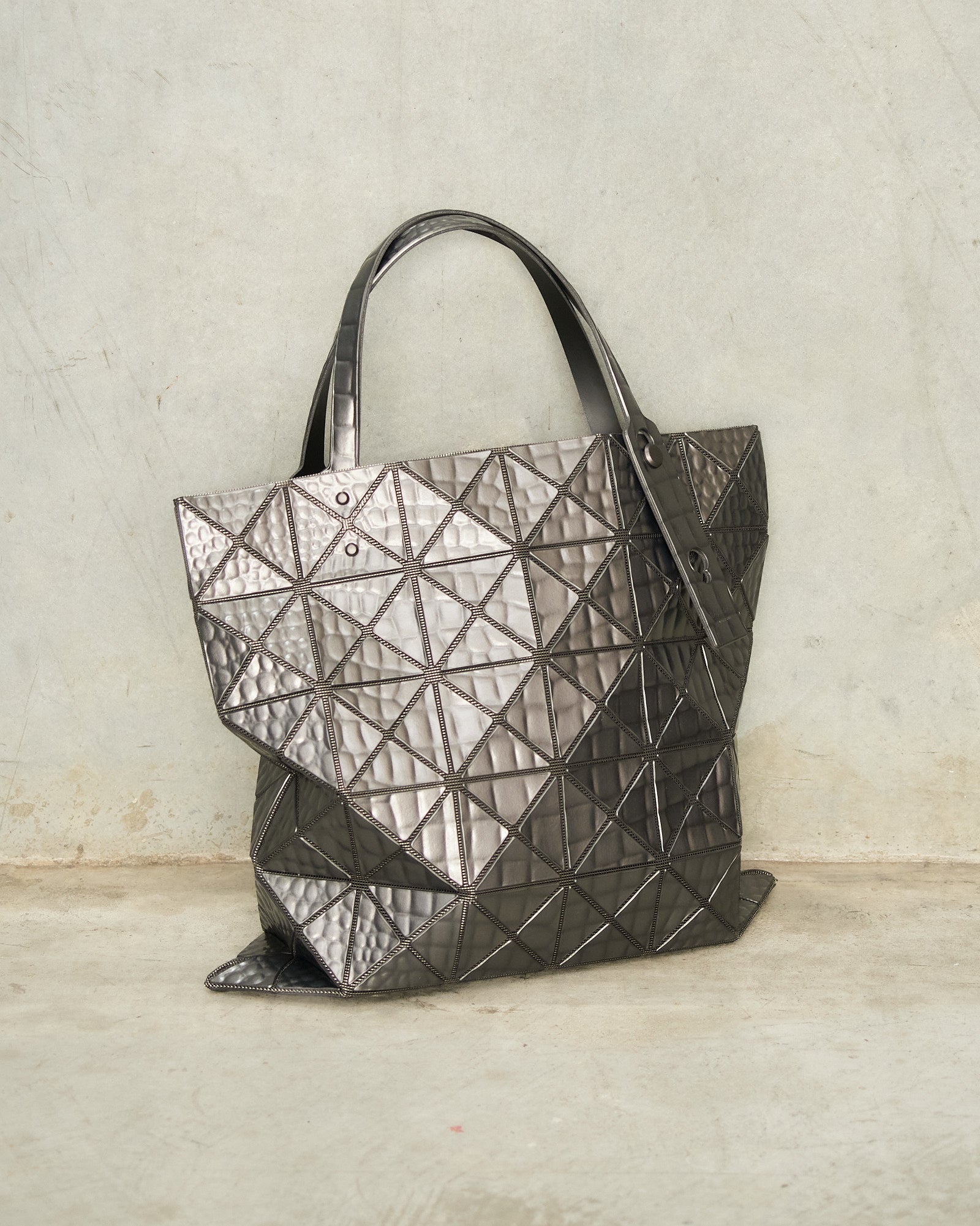 Bao Bao Gunmetal Kaiju Tote Bag Silver BB58AG832 - DILETTANTE