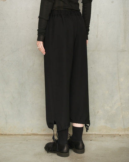 Black Relaxed Balloon Pants