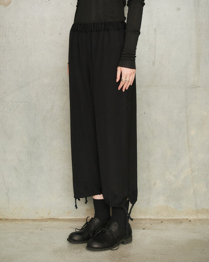 Black Relaxed Balloon Pants