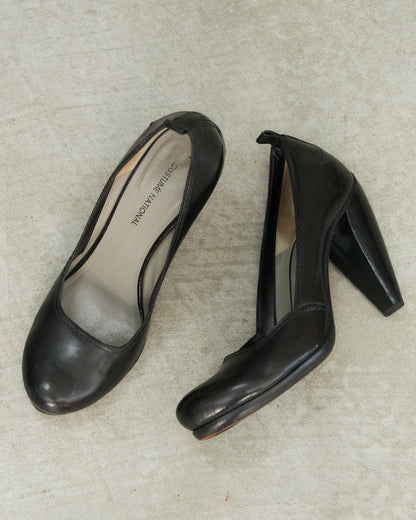 Costume National Black Leather Pumps