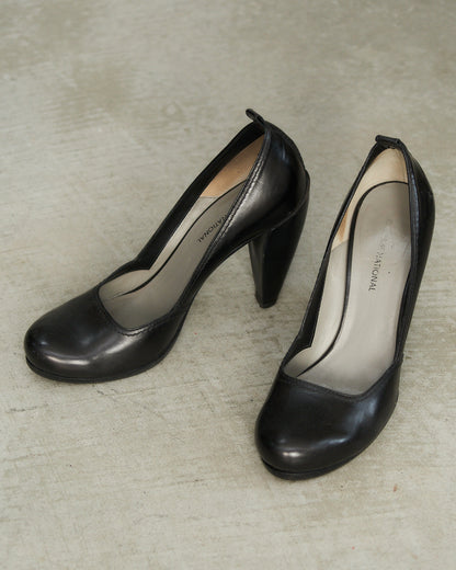 Costume National Black Leather Pumps