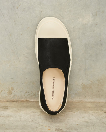 Black And Milk Boat Sneakers