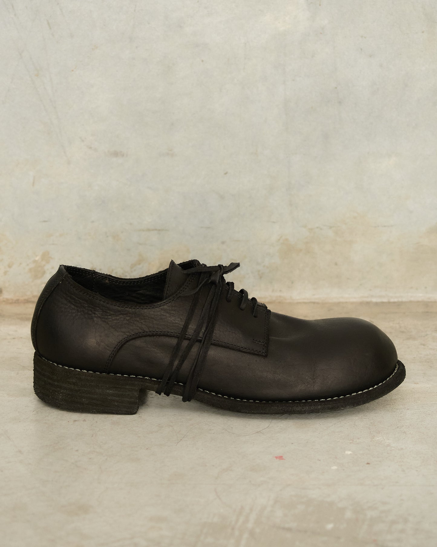 Black GR02 Leather Derby
