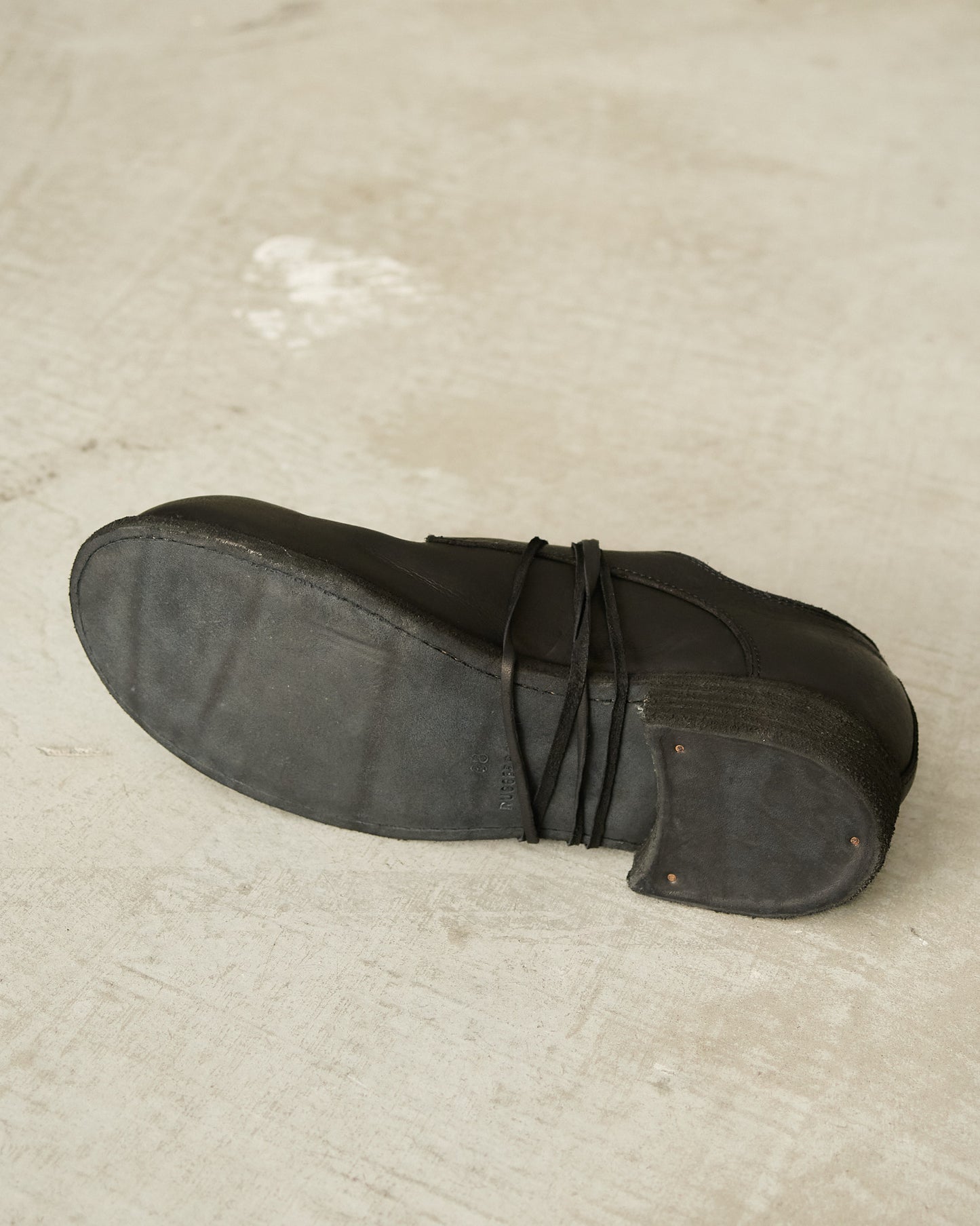 Black GR02 Leather Derby