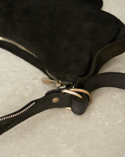 Black Q150 Small Crossbody Bag
